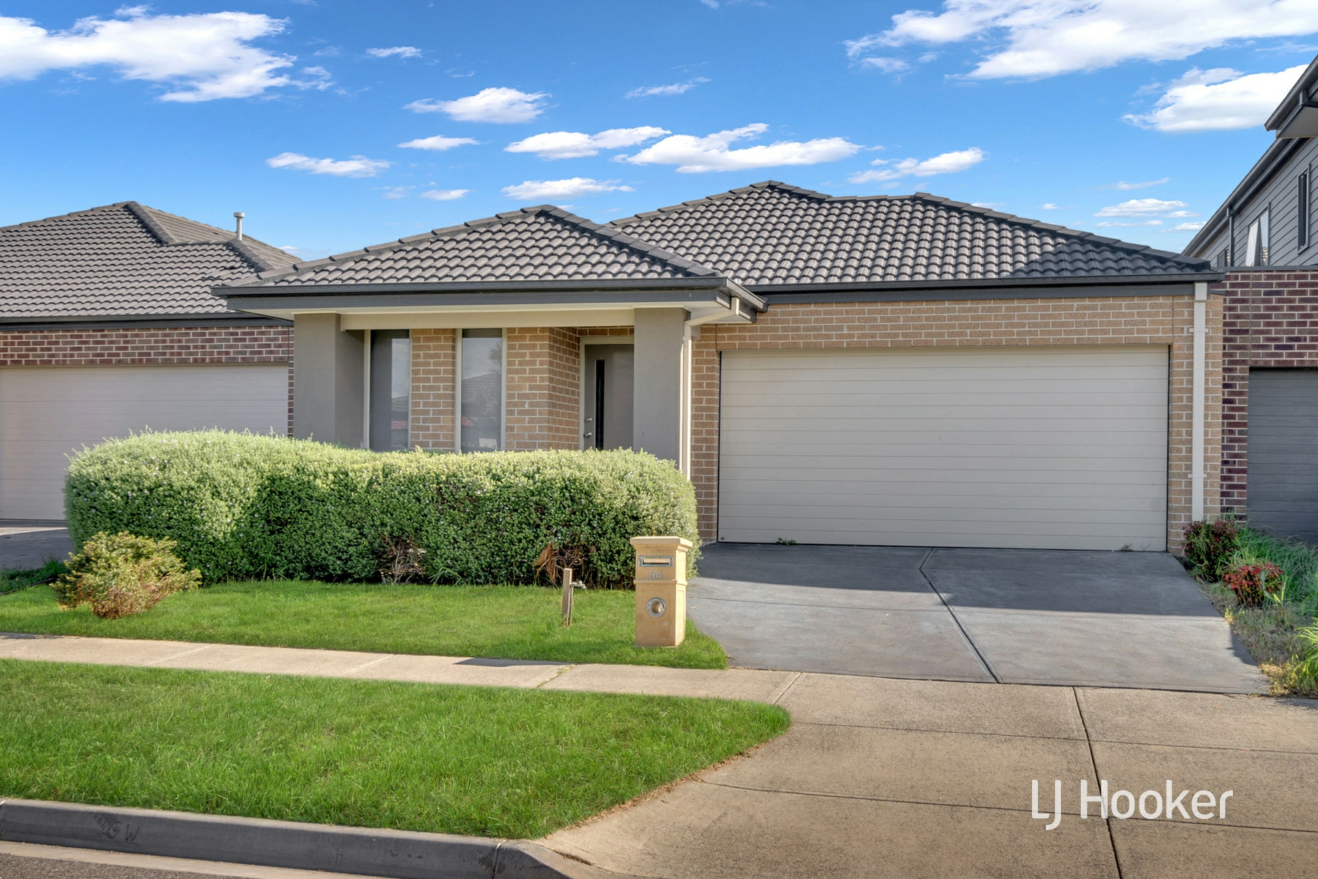 54 Dingo Street, POINT COOK