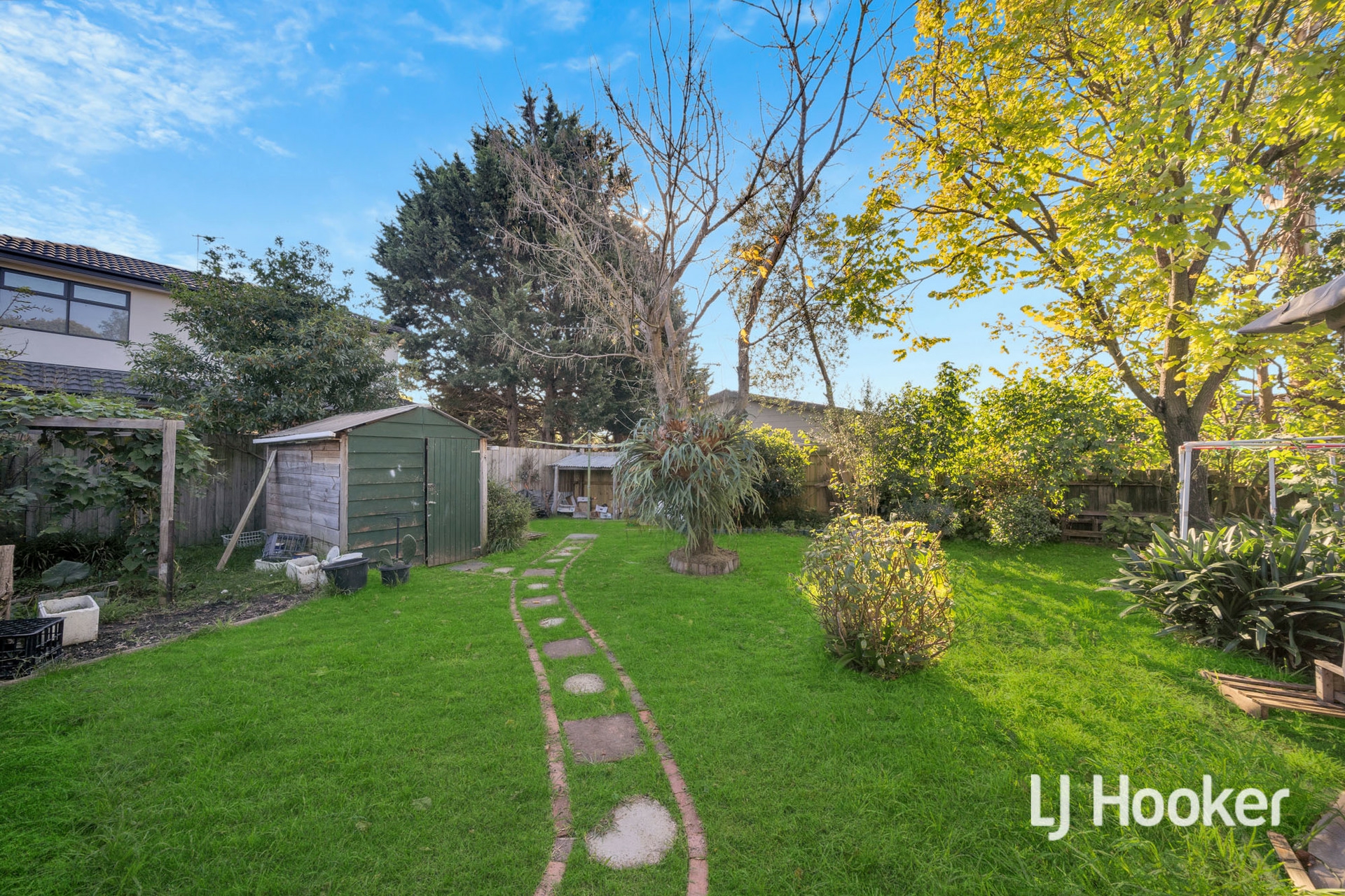 217 Dandelion Drive, ROWVILLE