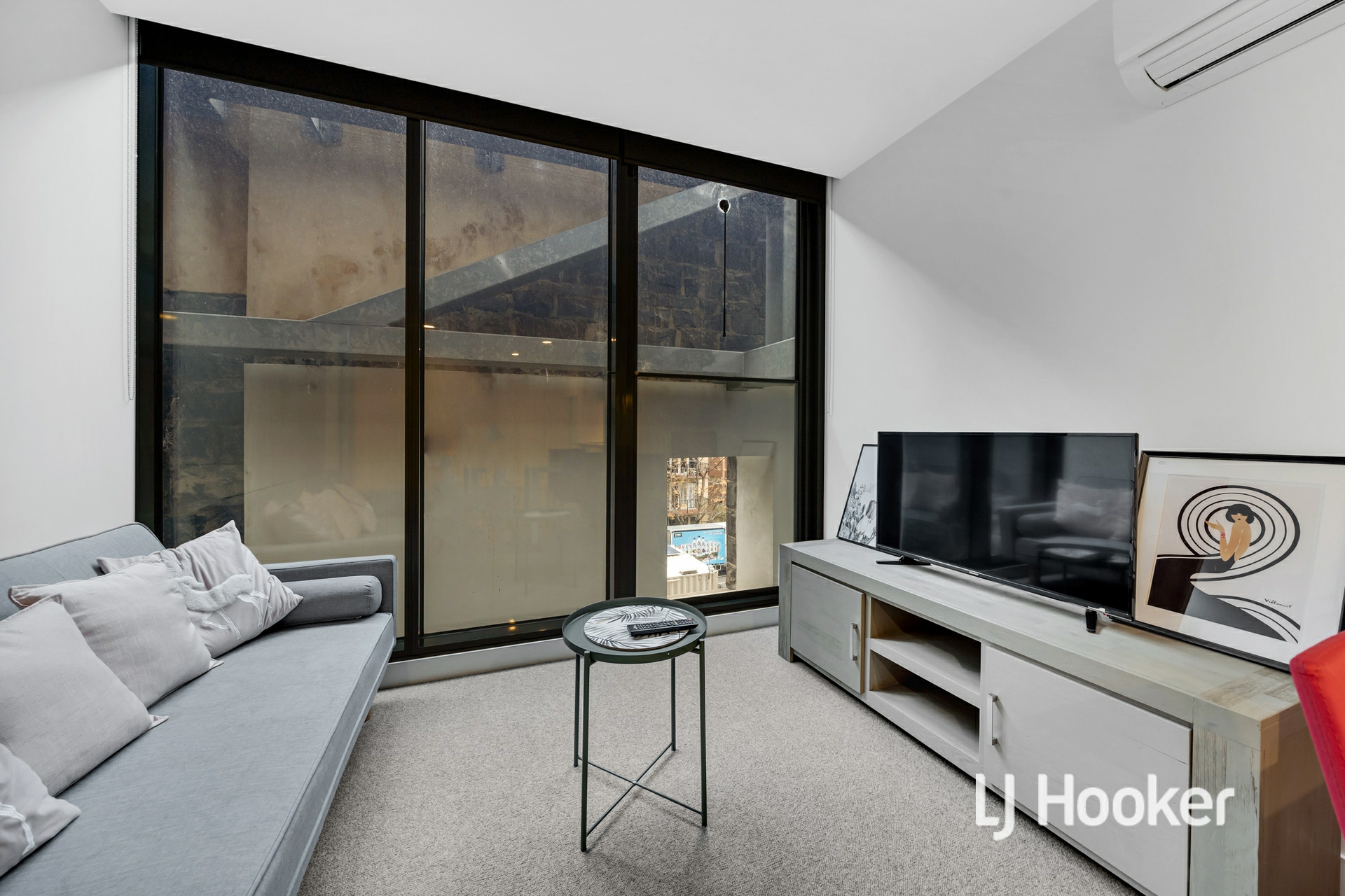 402/28 Bouverie Street, CARLTON