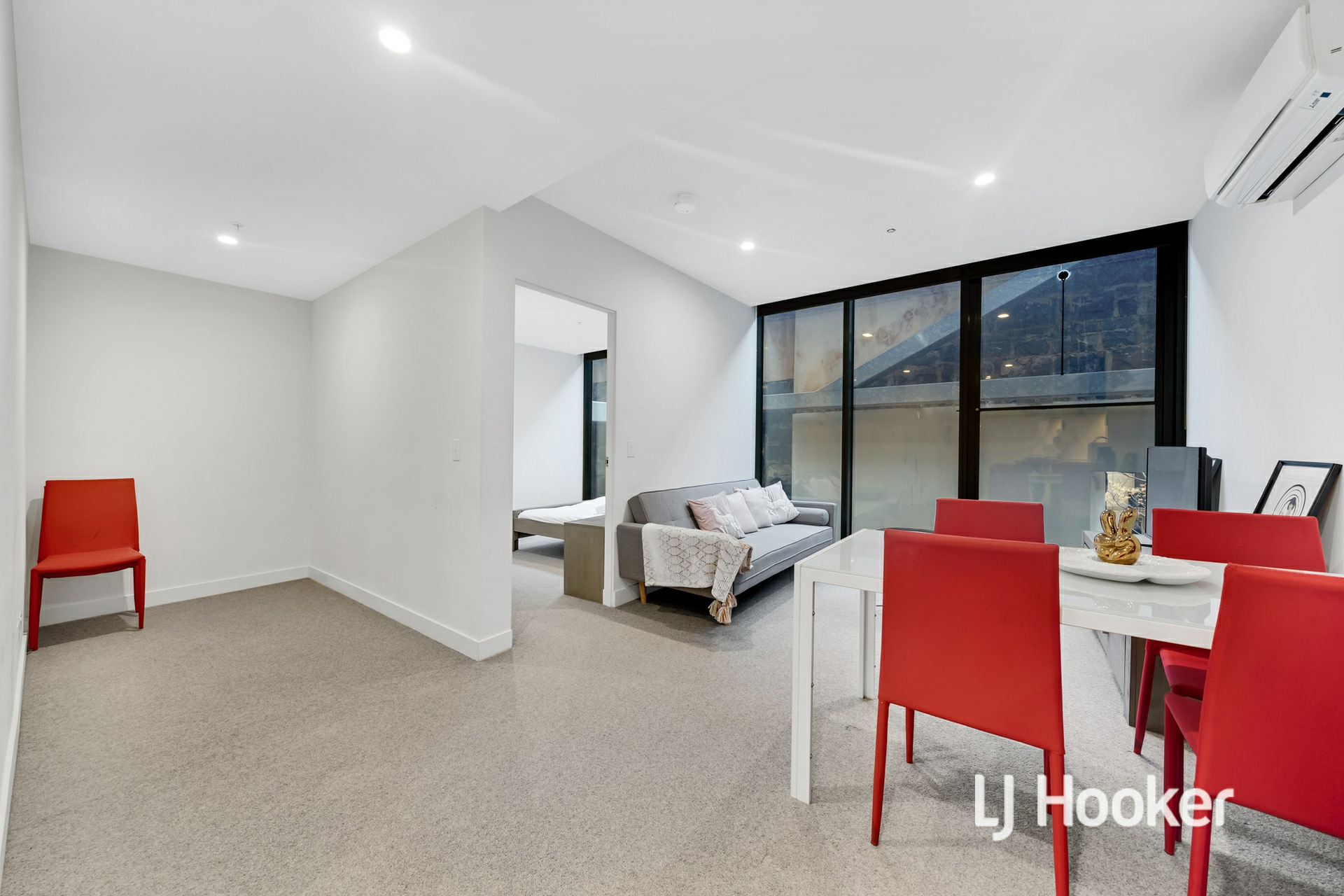 402/28 Bouverie Street, CARLTON