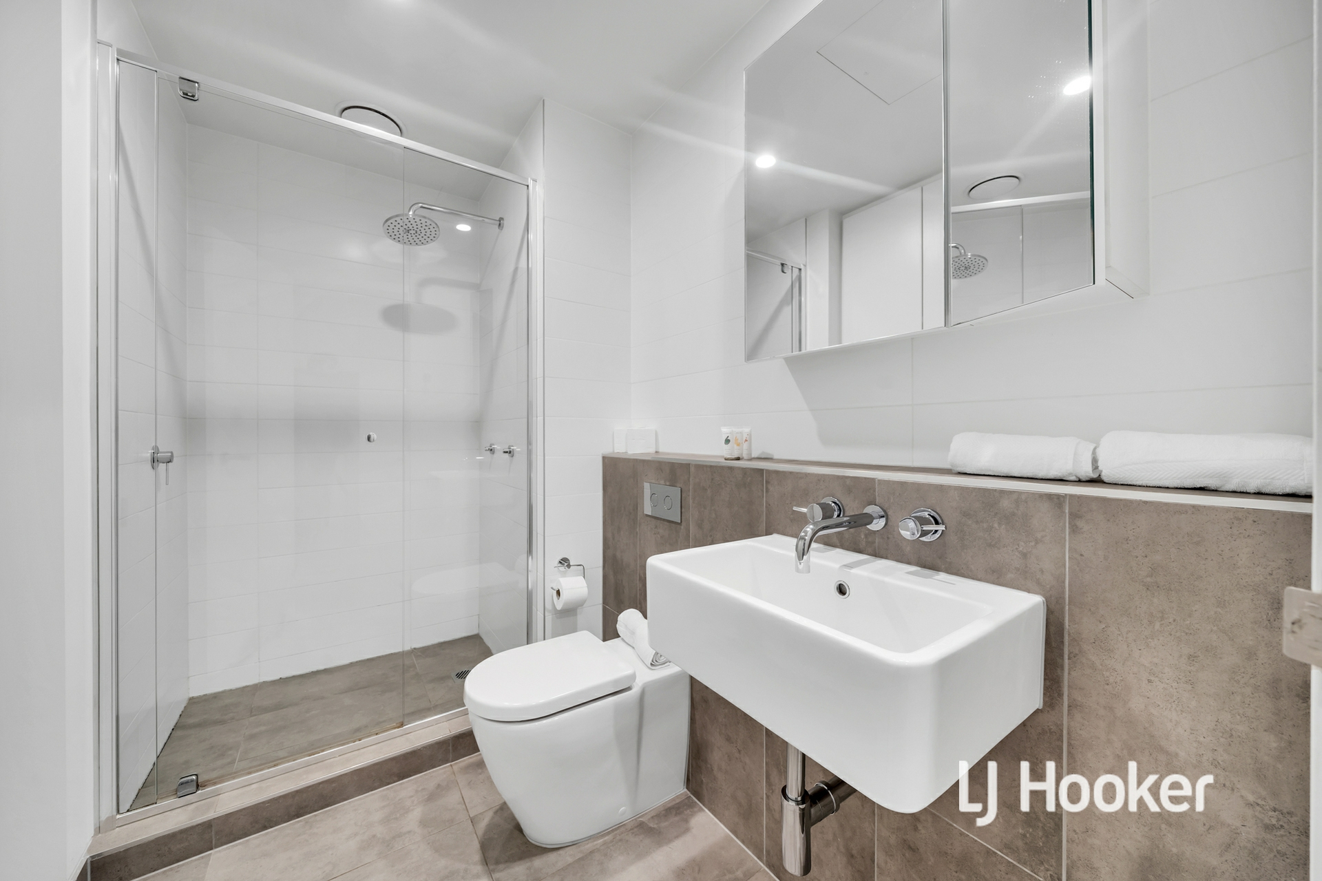 402/28 Bouverie Street, CARLTON