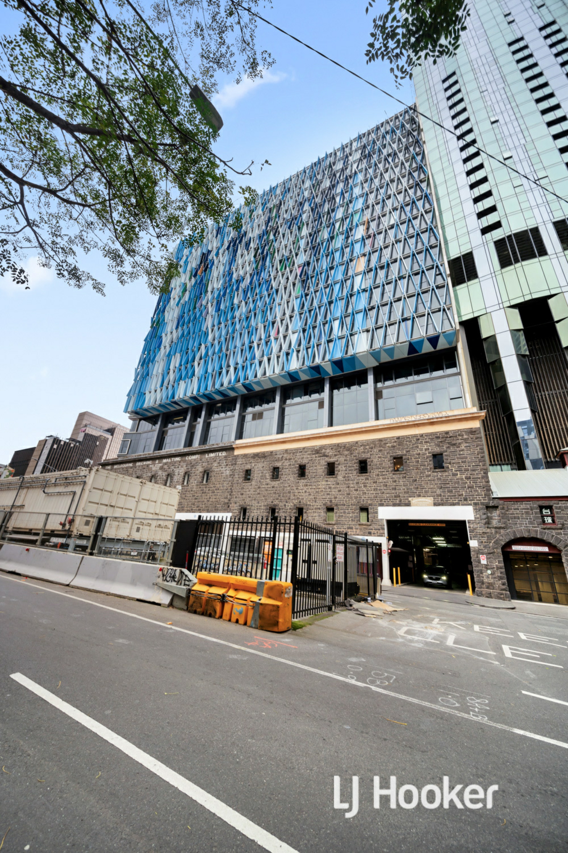 402/28 Bouverie Street, CARLTON