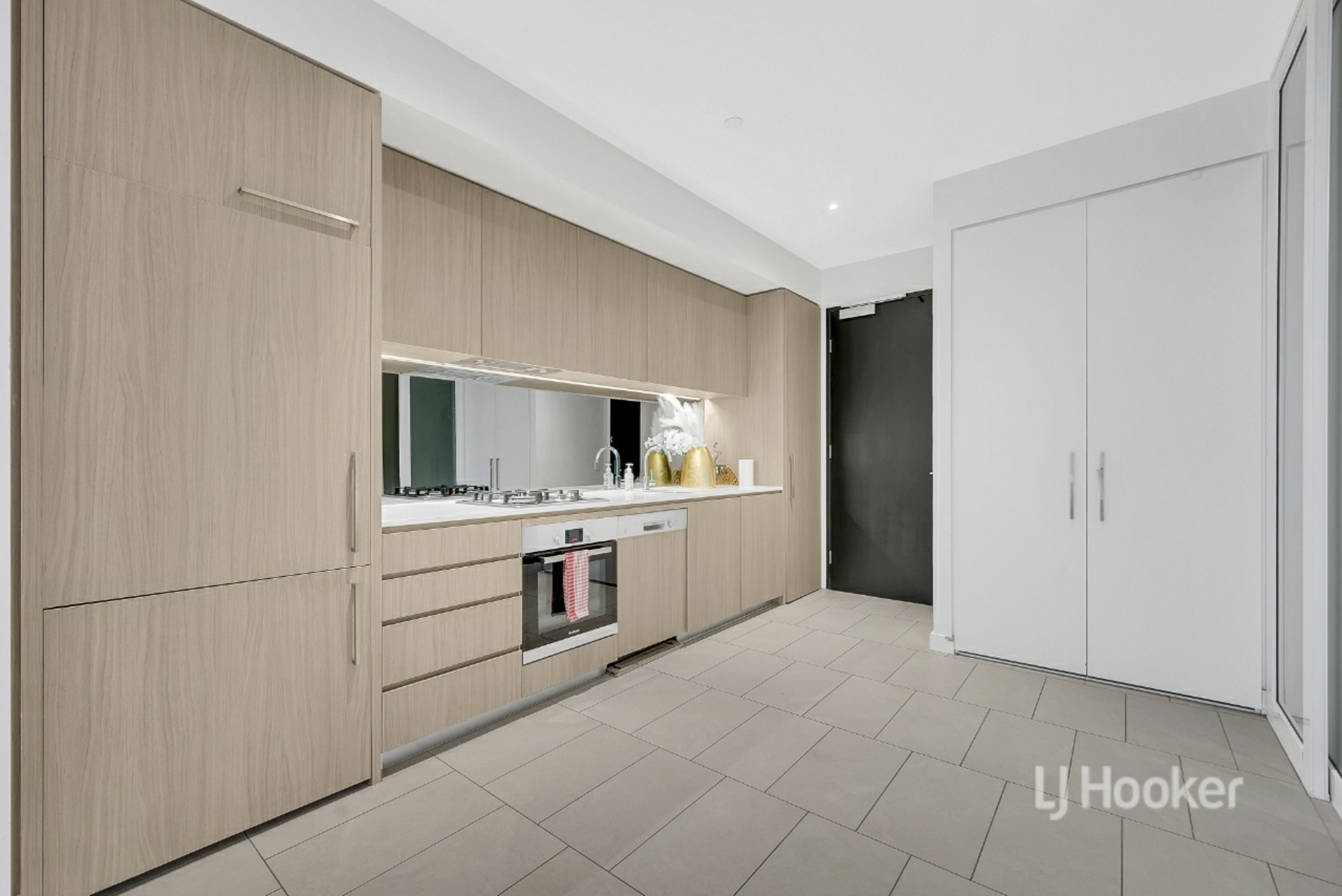 1310/120 A'beckett Street Melbourne VIC Apartment for Sale LJ Hooker