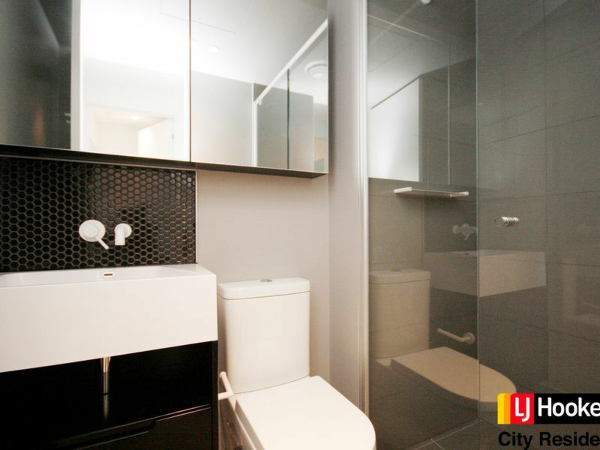 4110/442-450 Elizabeth Street, MELBOURNE