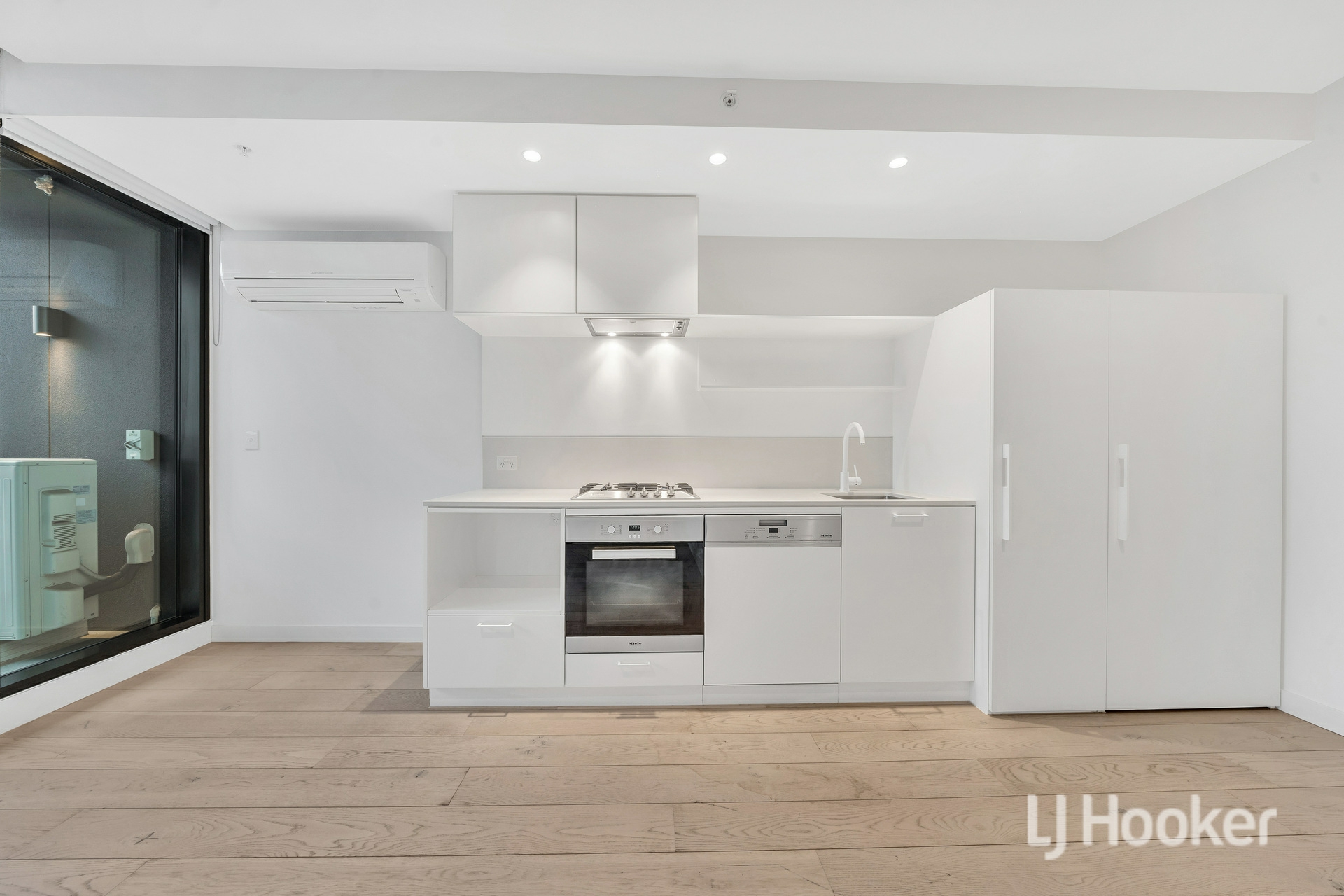 1515/7 Claremont Street, SOUTH YARRA