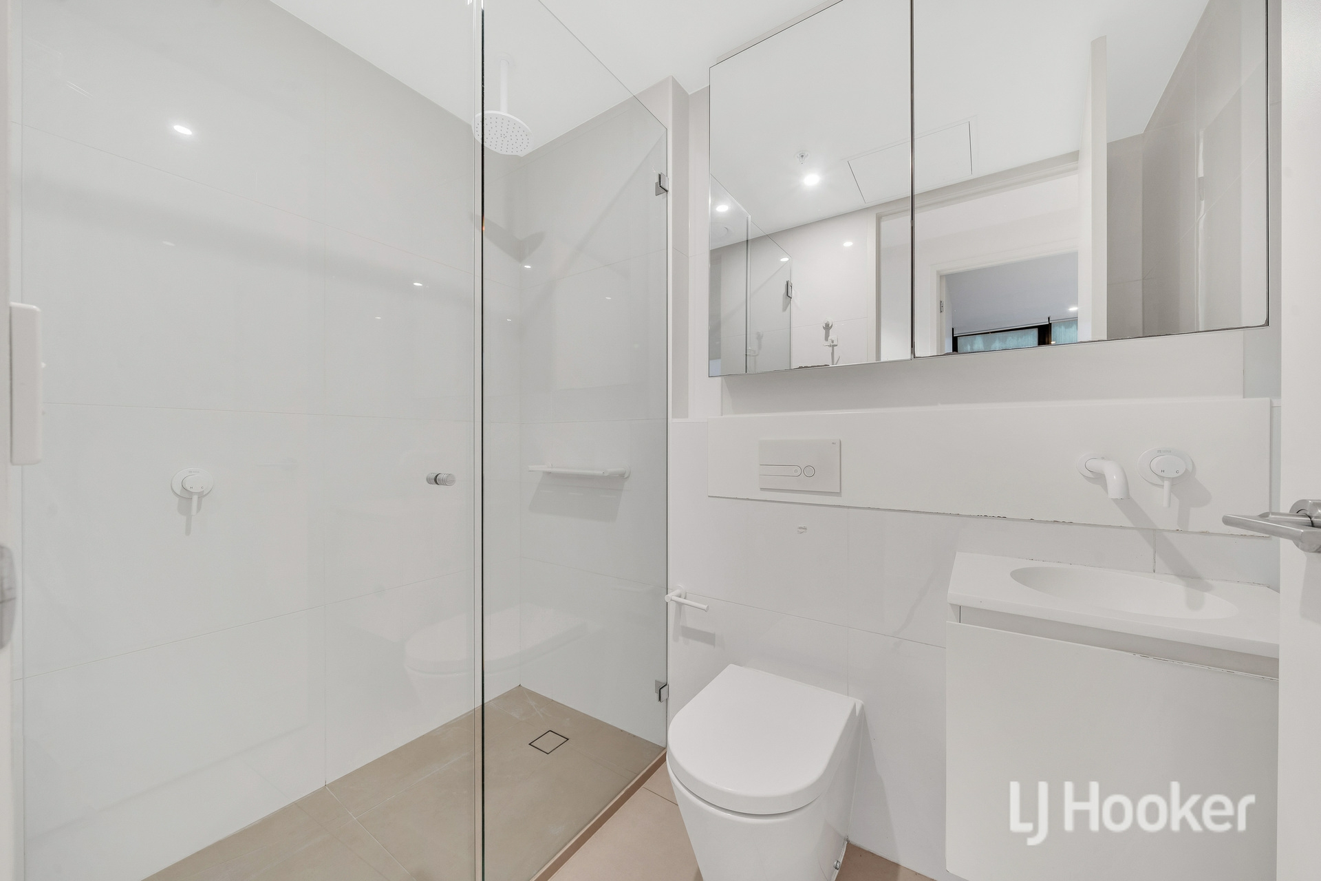 1515/7 Claremont Street, SOUTH YARRA