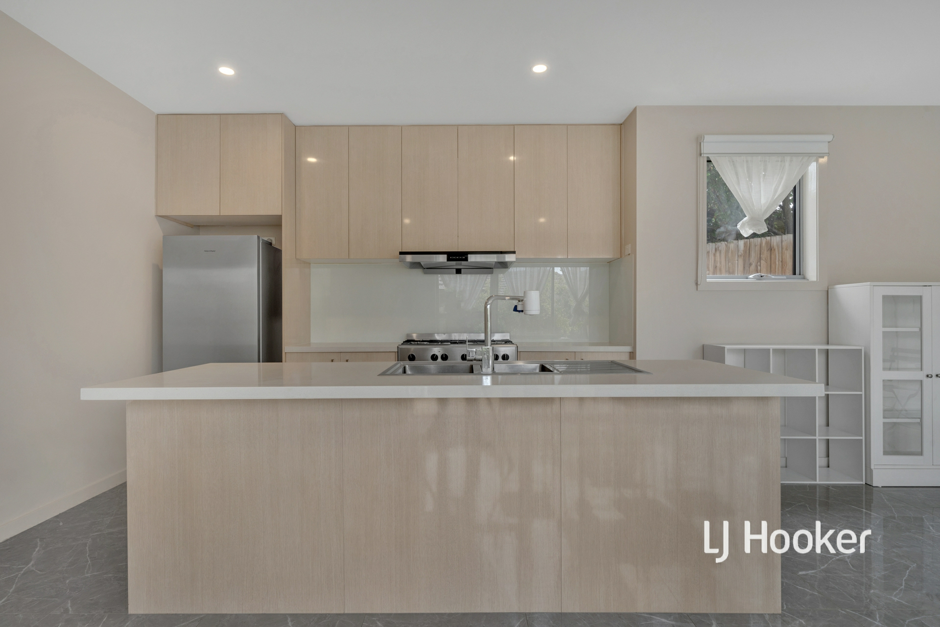 1/3 Avon Court, GLEN WAVERLEY