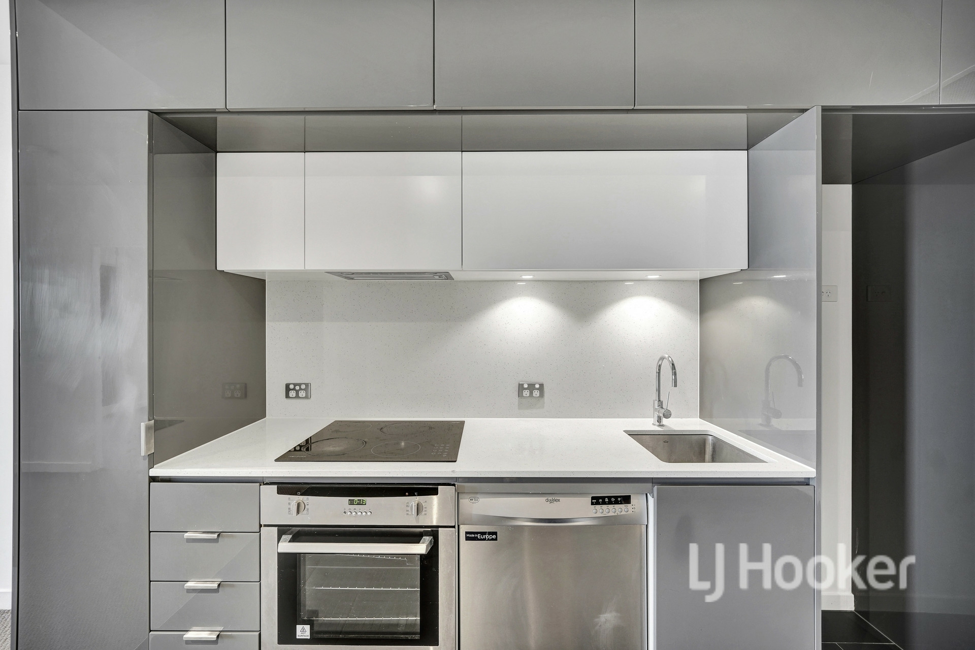 2614/551 Swanston Street, CARLTON