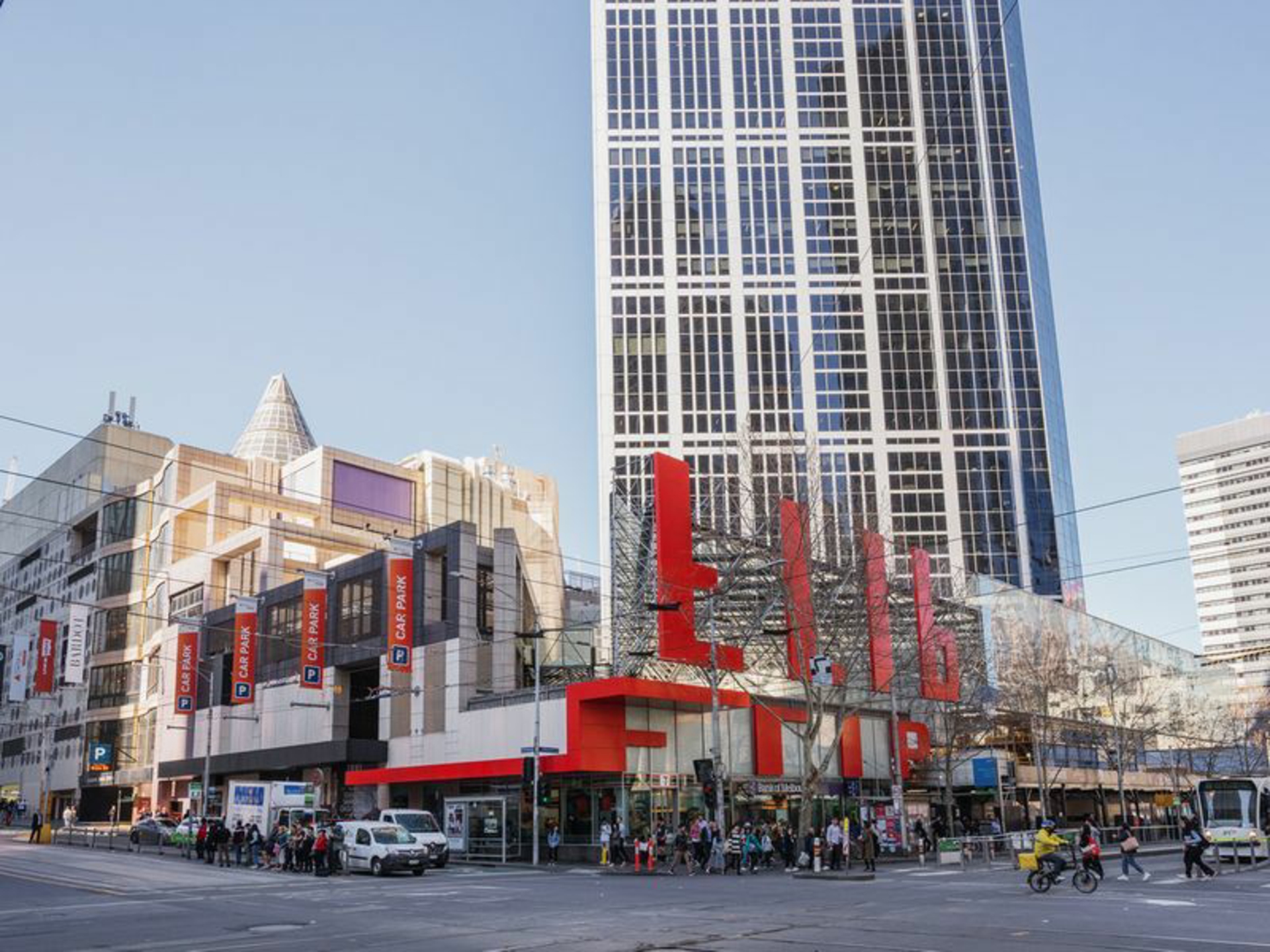 803/327 La Trobe Street, MELBOURNE