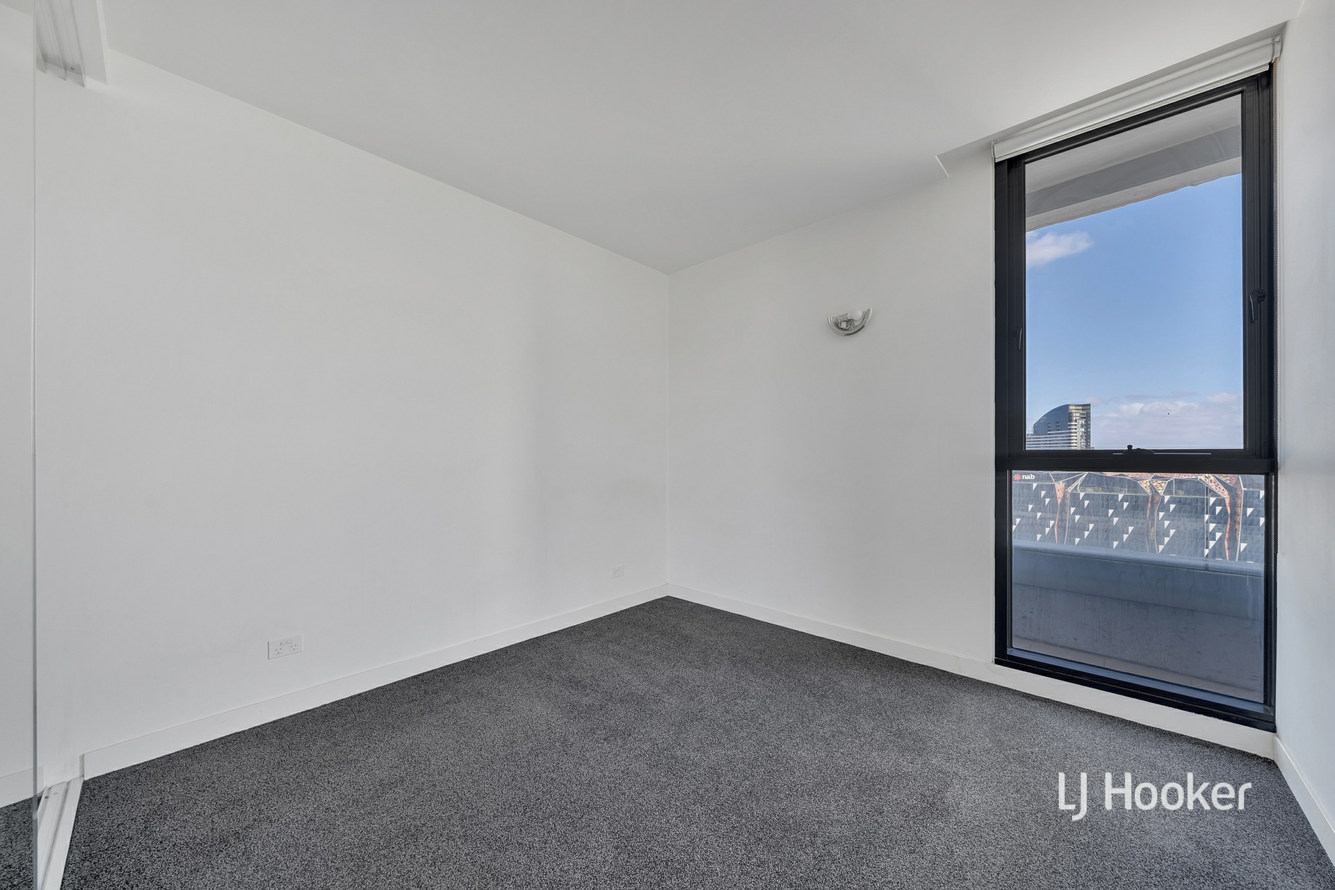 2510/200 Spencer Street, MELBOURNE