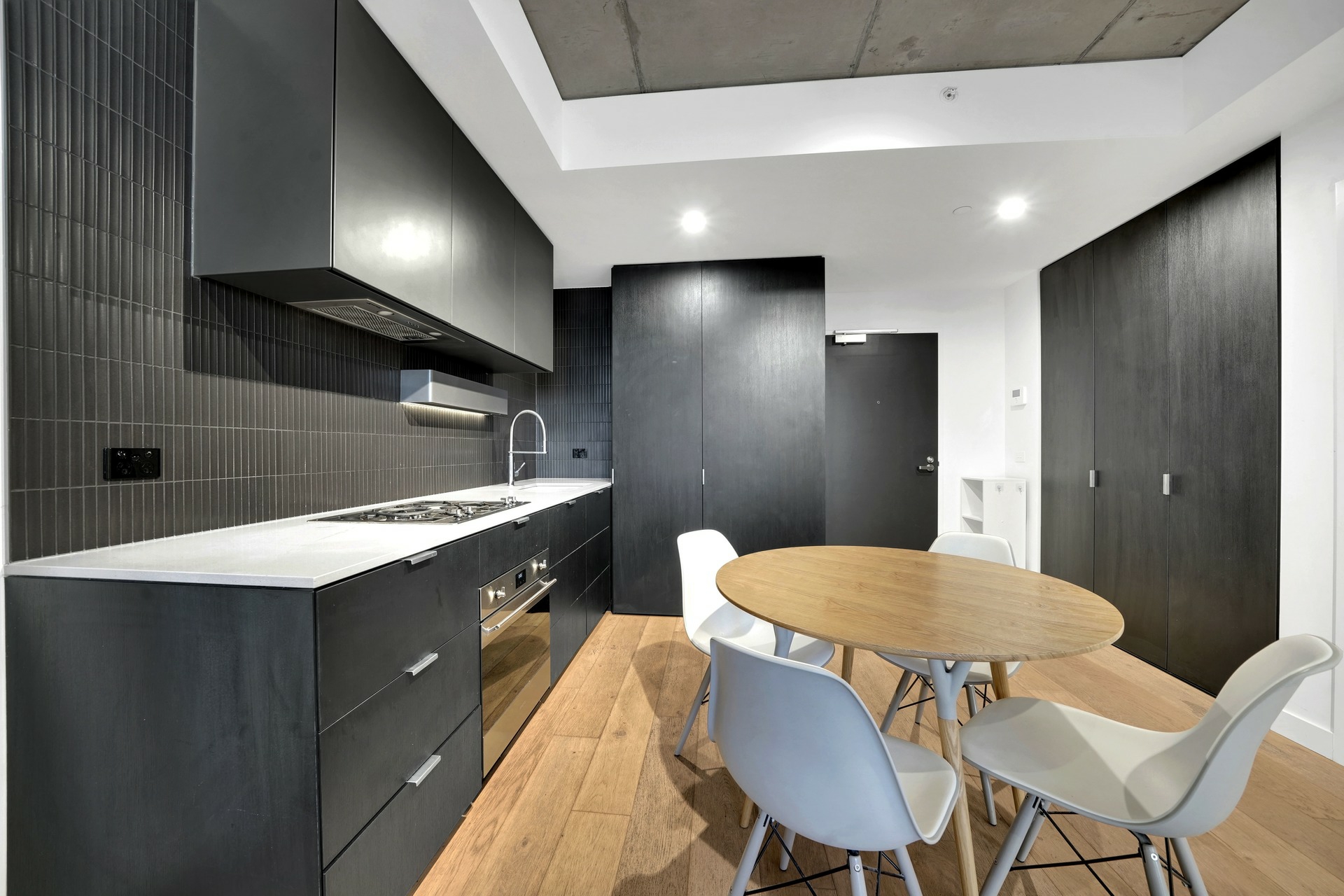 1109/387 Docklands Drive, DOCKLANDS