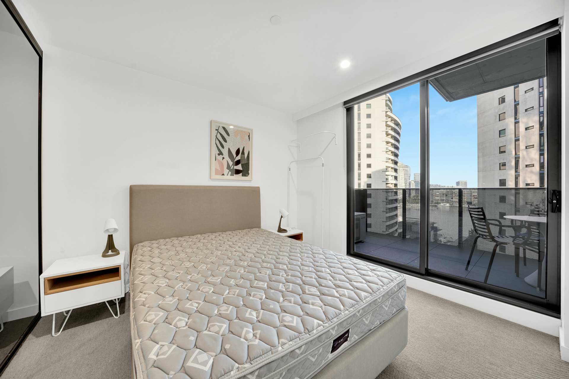 1109/387 Docklands Drive, DOCKLANDS