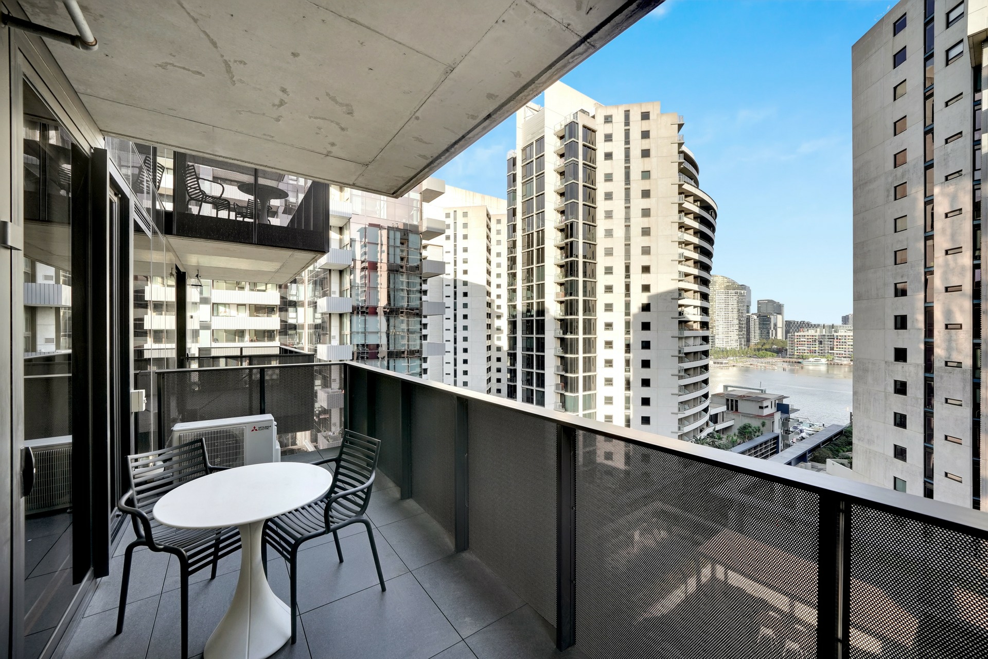 1109/387 Docklands Drive, DOCKLANDS