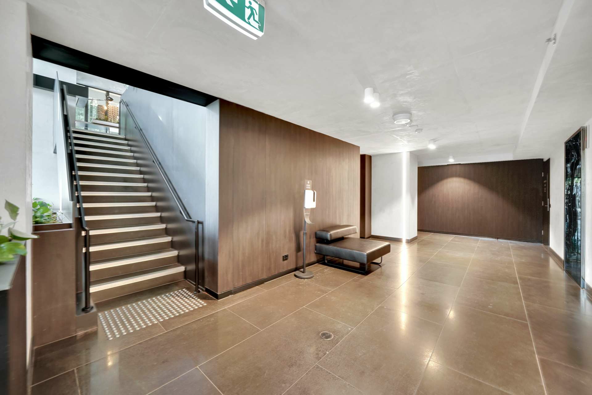1109/387 Docklands Drive, DOCKLANDS