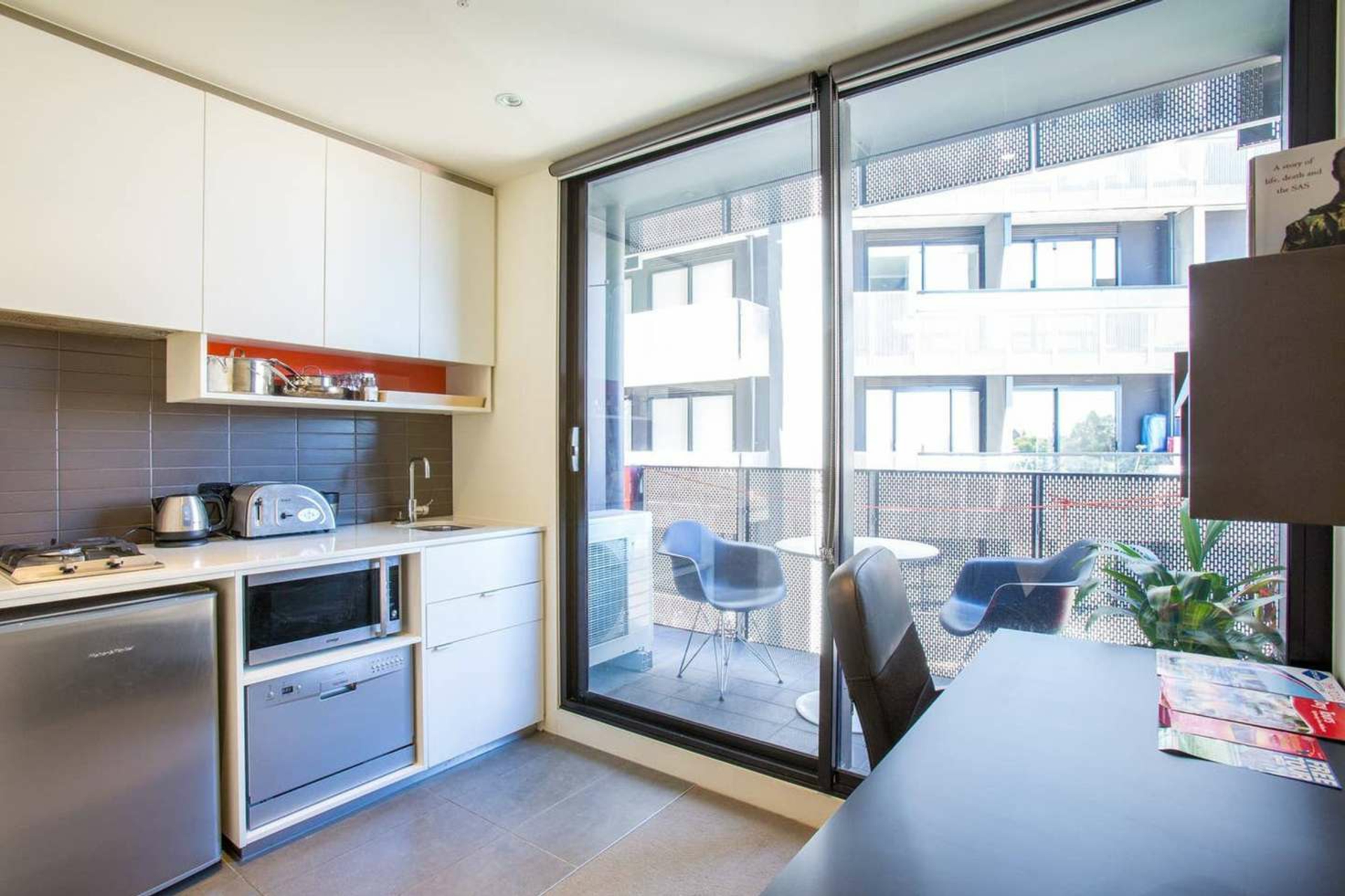 506/253 Franklin Street, MELBOURNE