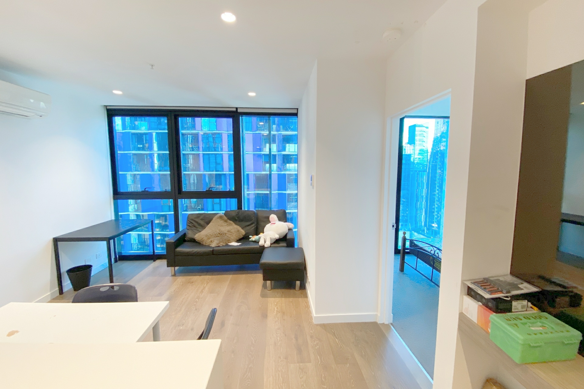2306/452 Elizabeth Street, MELBOURNE