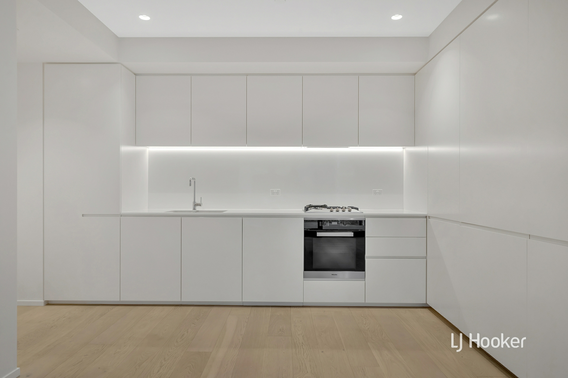 203/6B Evergreen Mews, ARMADALE