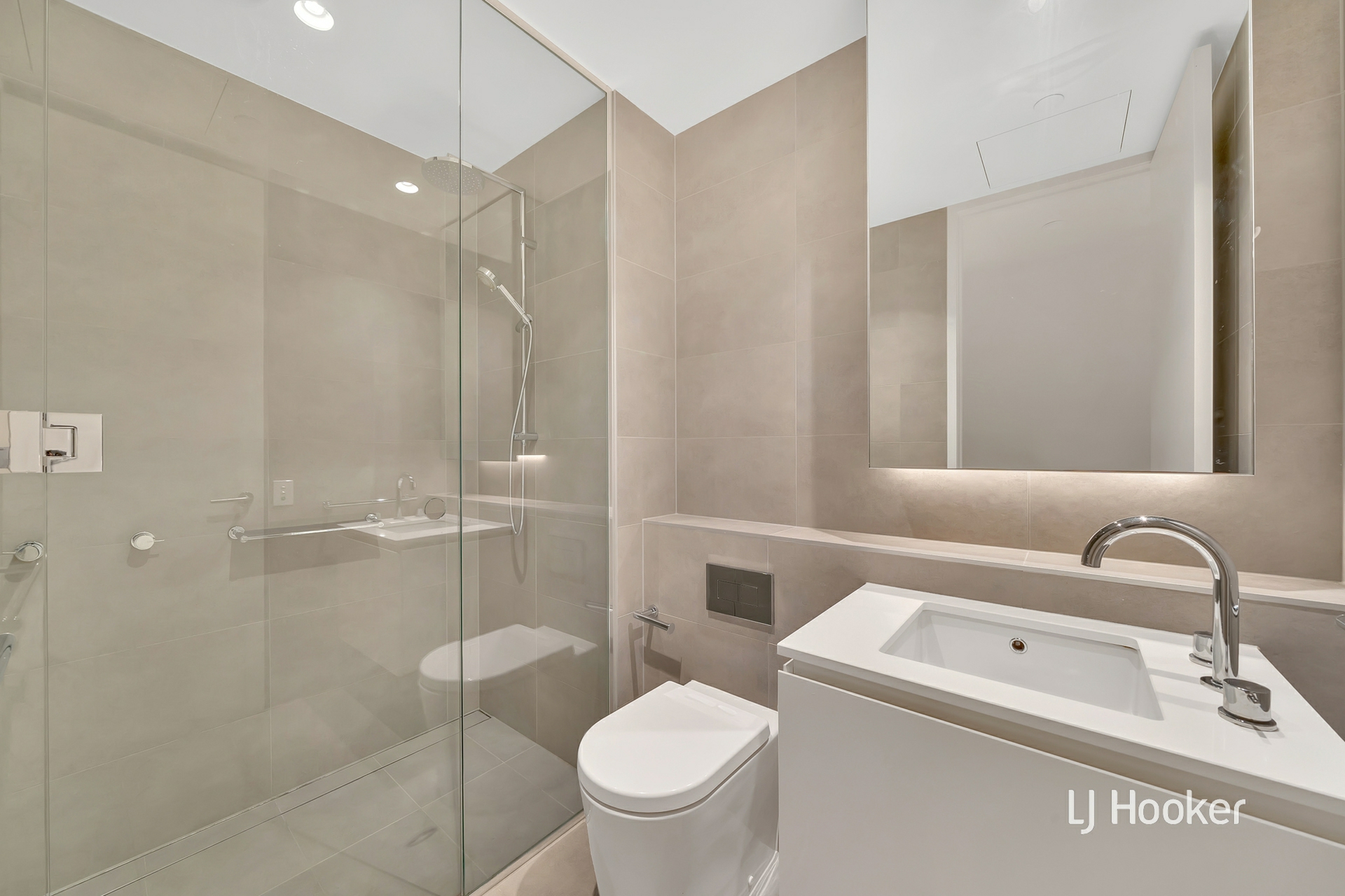 203/6B Evergreen Mews, ARMADALE