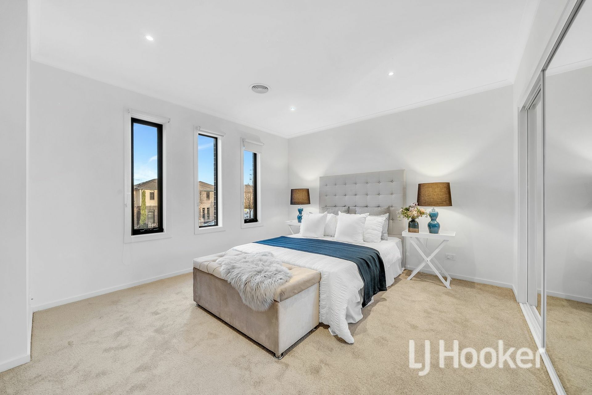 39 Evergreen Boulevard, CLAYTON SOUTH