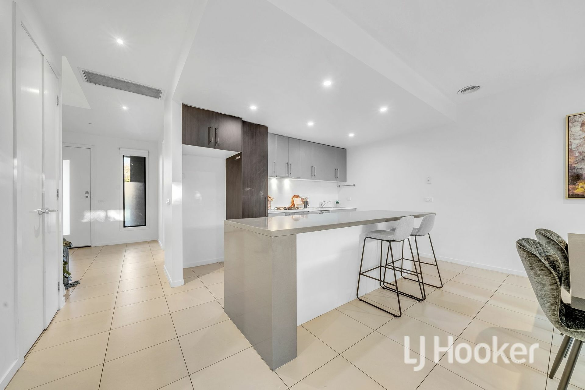39 Evergreen Boulevard, CLAYTON SOUTH