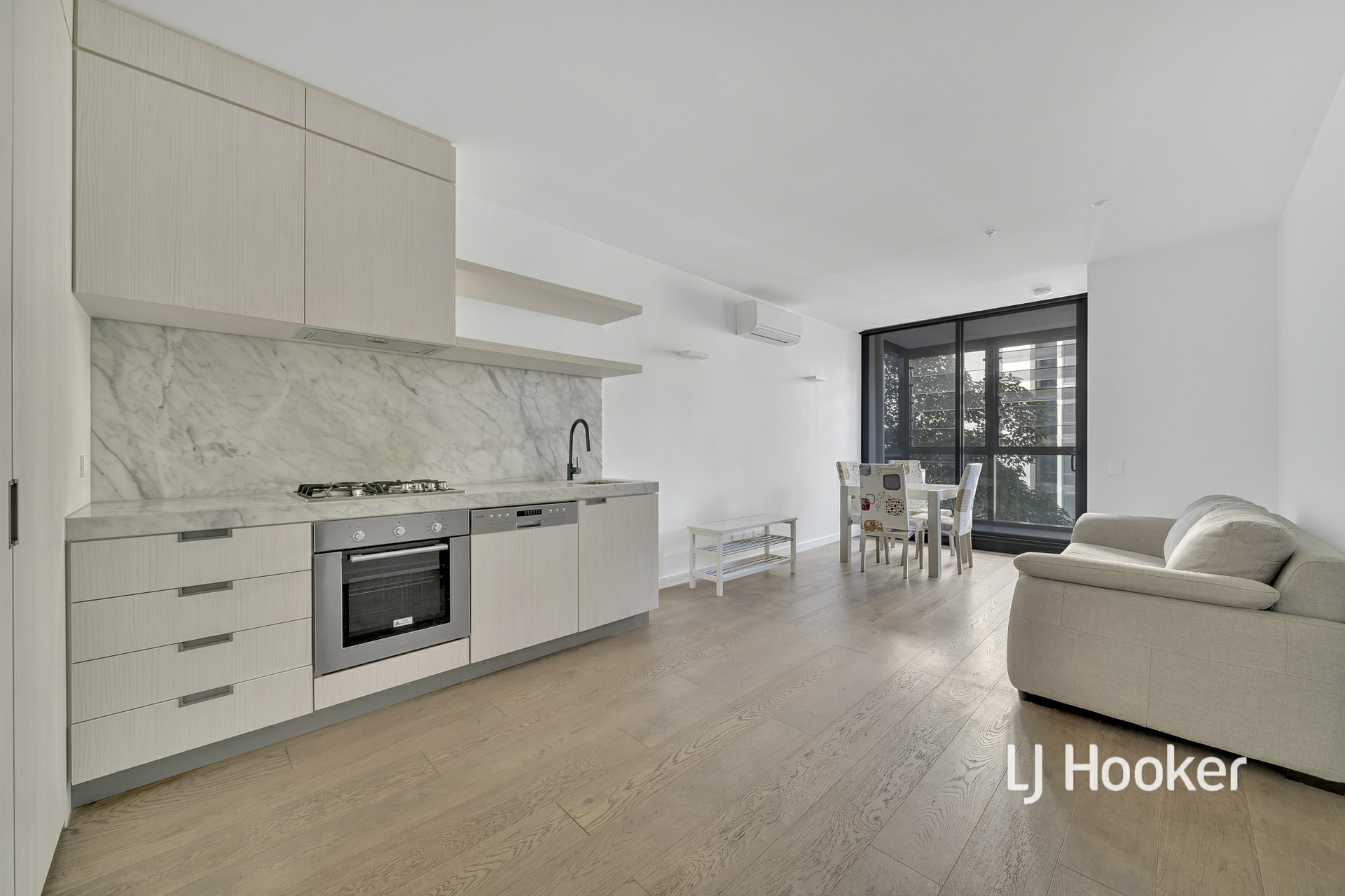 312/33 Blackwood Street, NORTH MELBOURNE