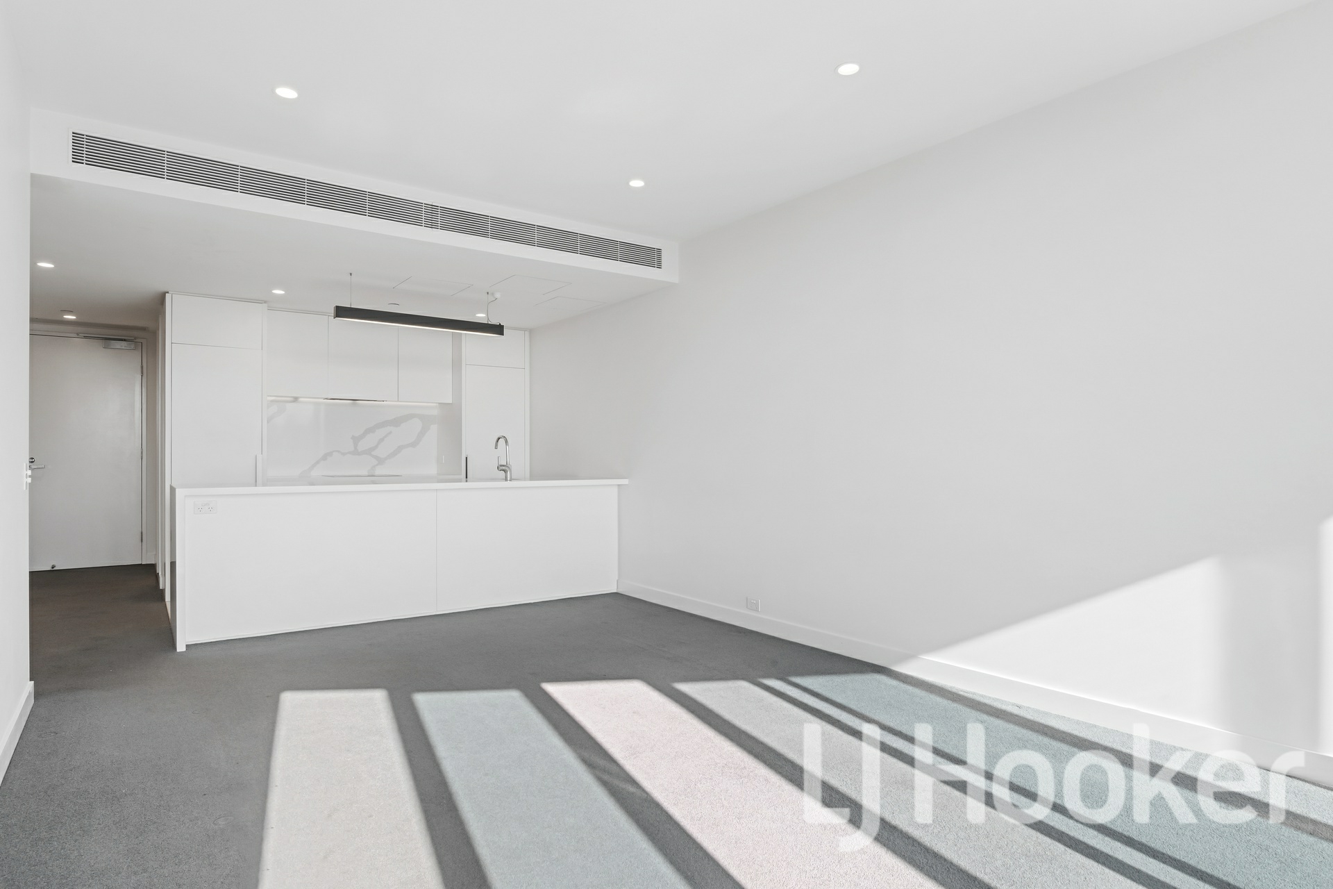 1116/555 St Kilda Road, MELBOURNE