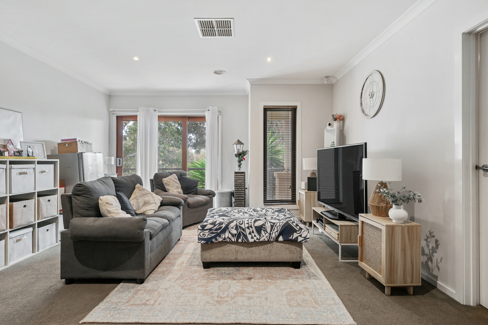 300 Boardwalk Boulevard — photo from LJ Hooker City Residential