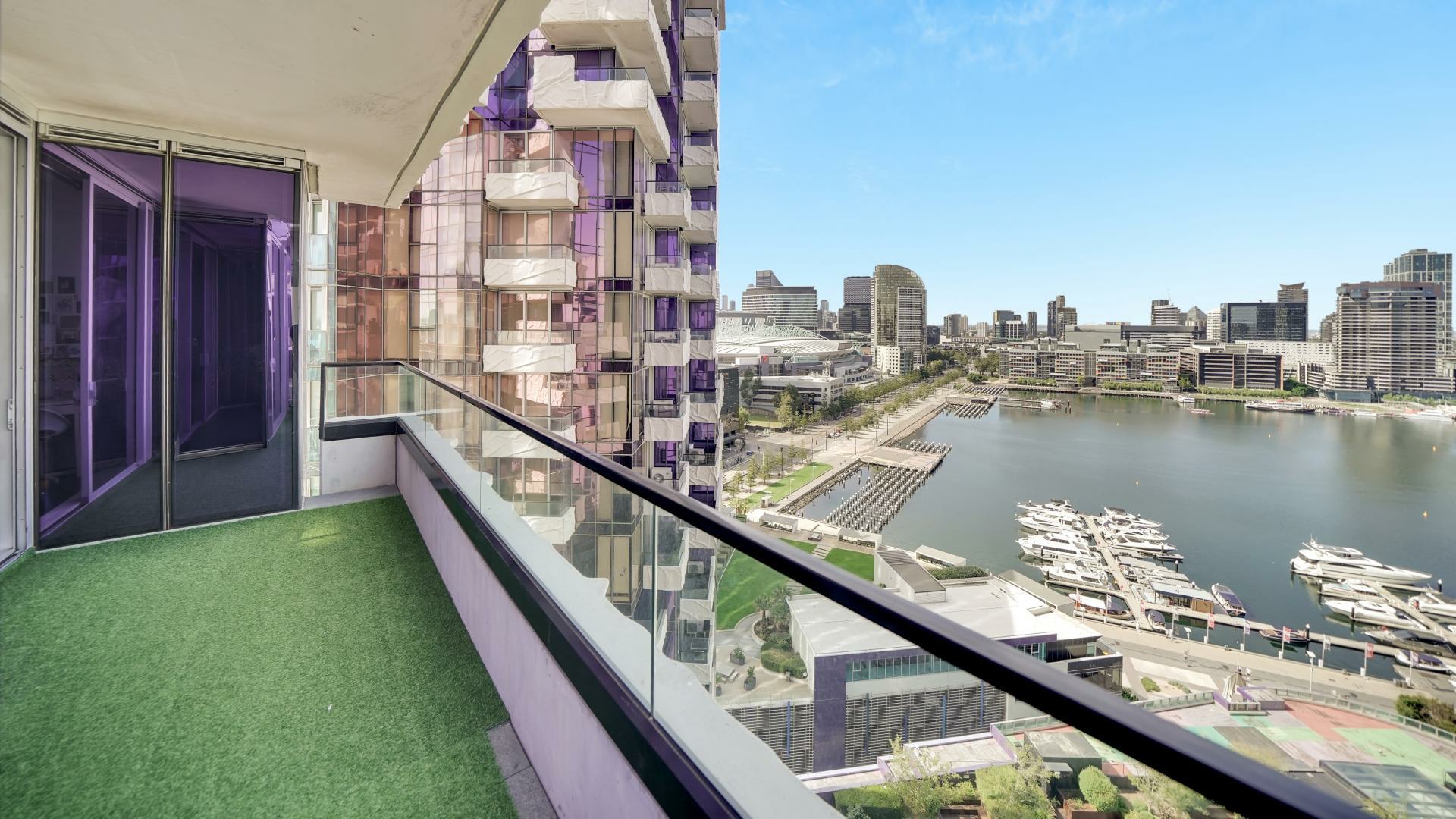 1907/241 Harbour Esplanade — photo from LJ Hooker City Residential