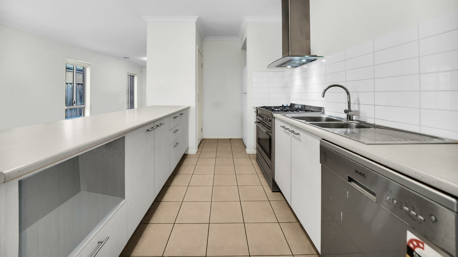 35 Narada Road — photo 10 of 20
