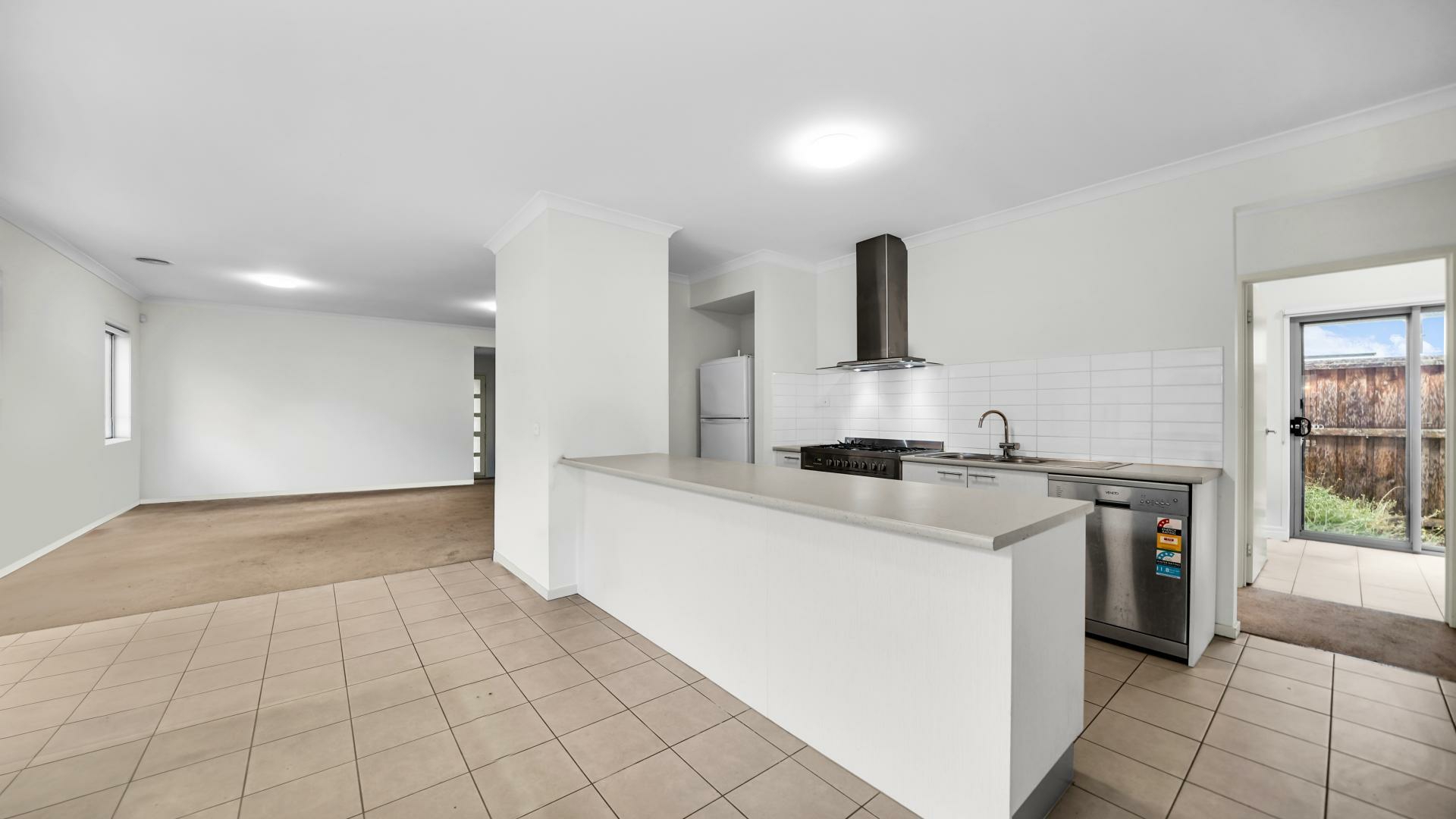 35 Narada Road — photo 11 of 20