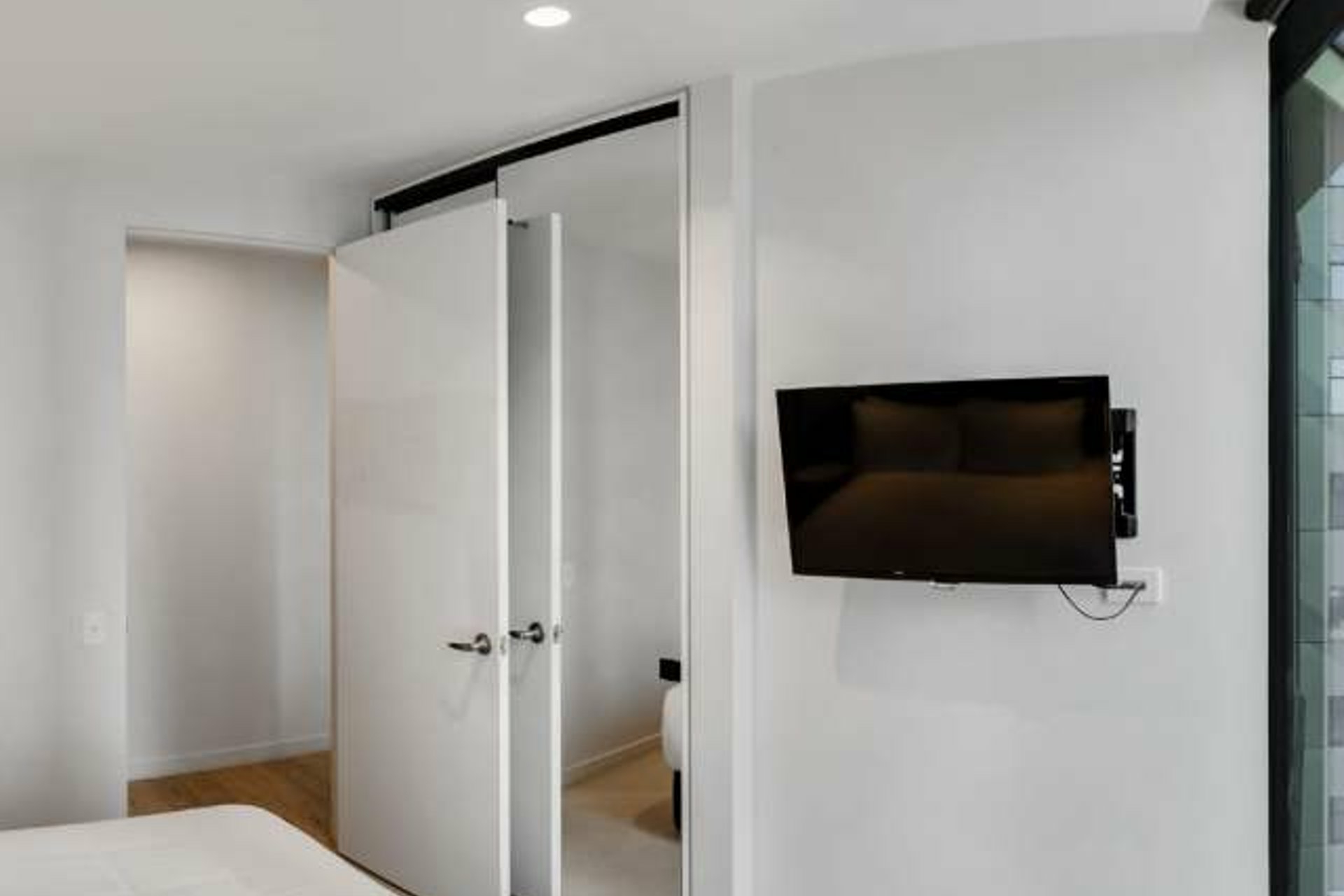 2804/442-450 Elizabeth Street — photo 8 of 16
