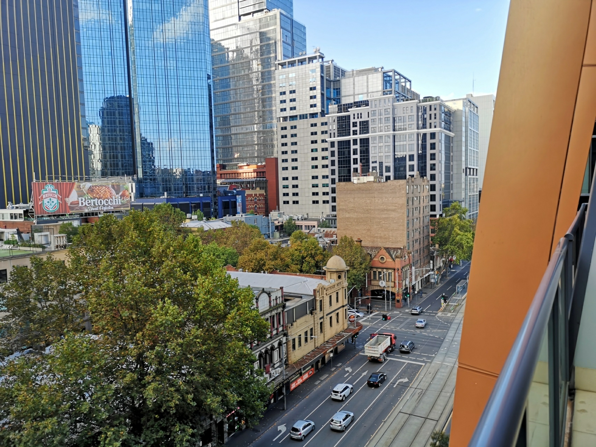 913/555 Flinders Street — photo 15 of 15