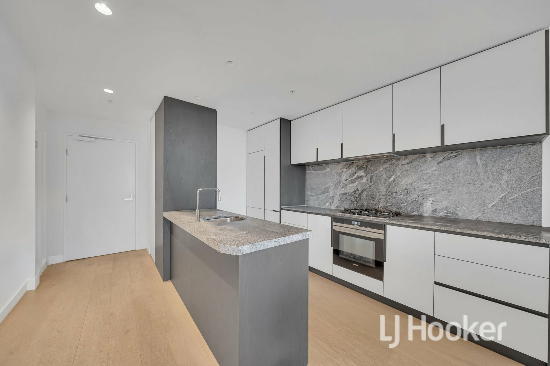 6009/260 Spencer Street — photo 5 of 14