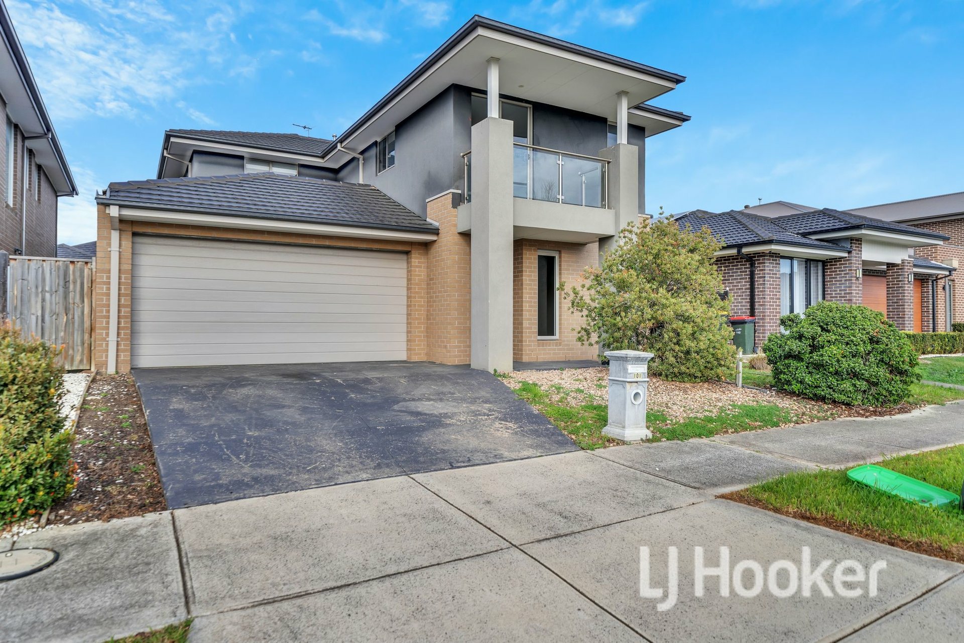 101 Evesham Drive — photo from LJ Hooker City Residential