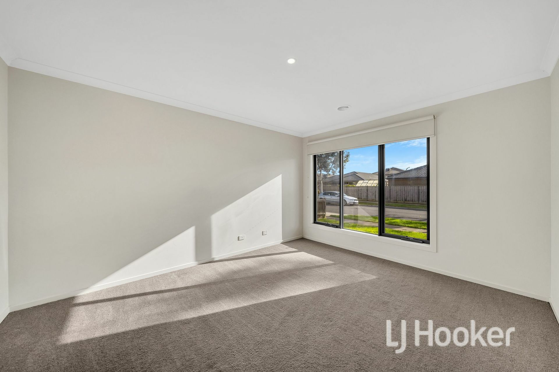 18 Aspera Drive — photo 4 of 20