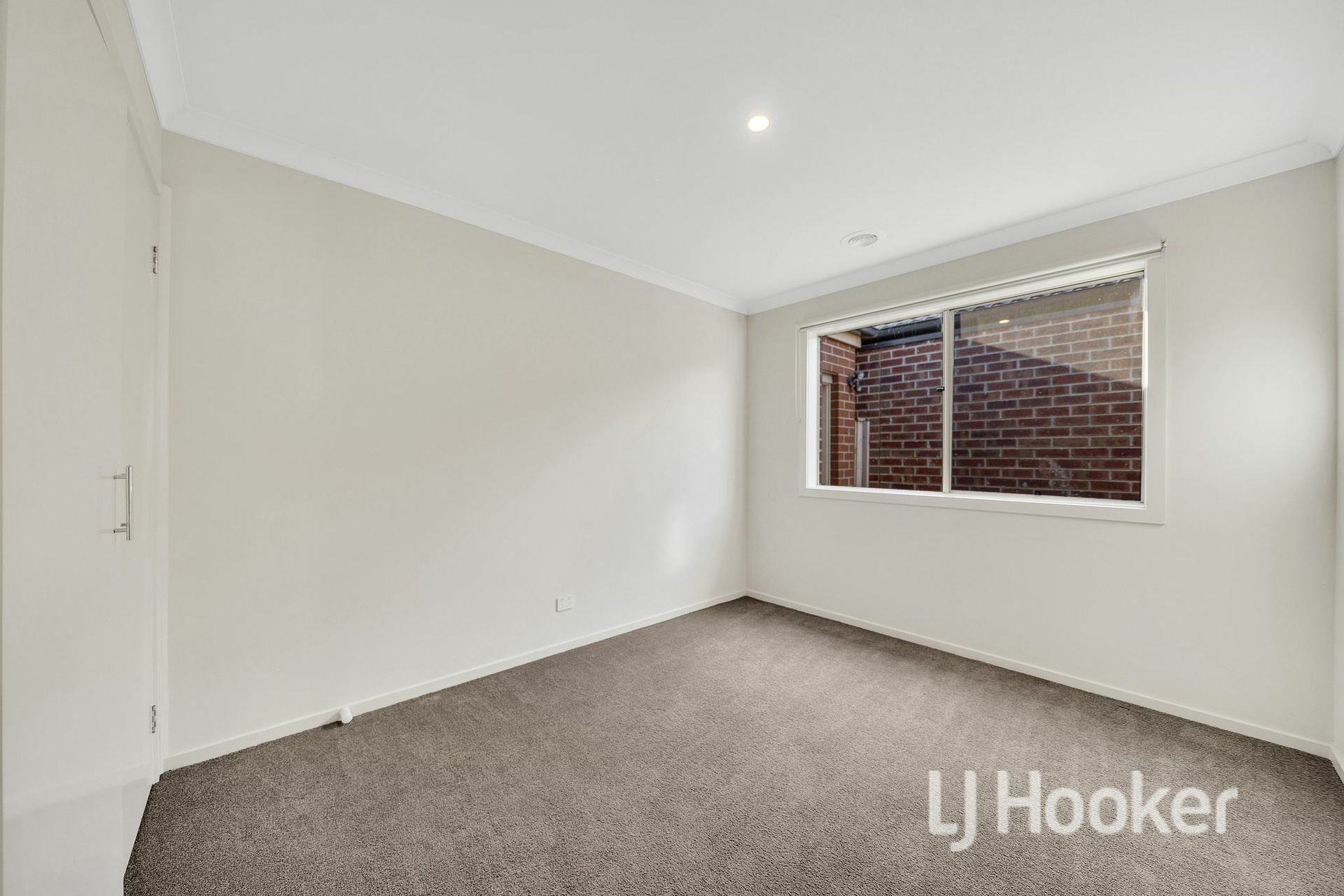 18 Aspera Drive — photo 12 of 20