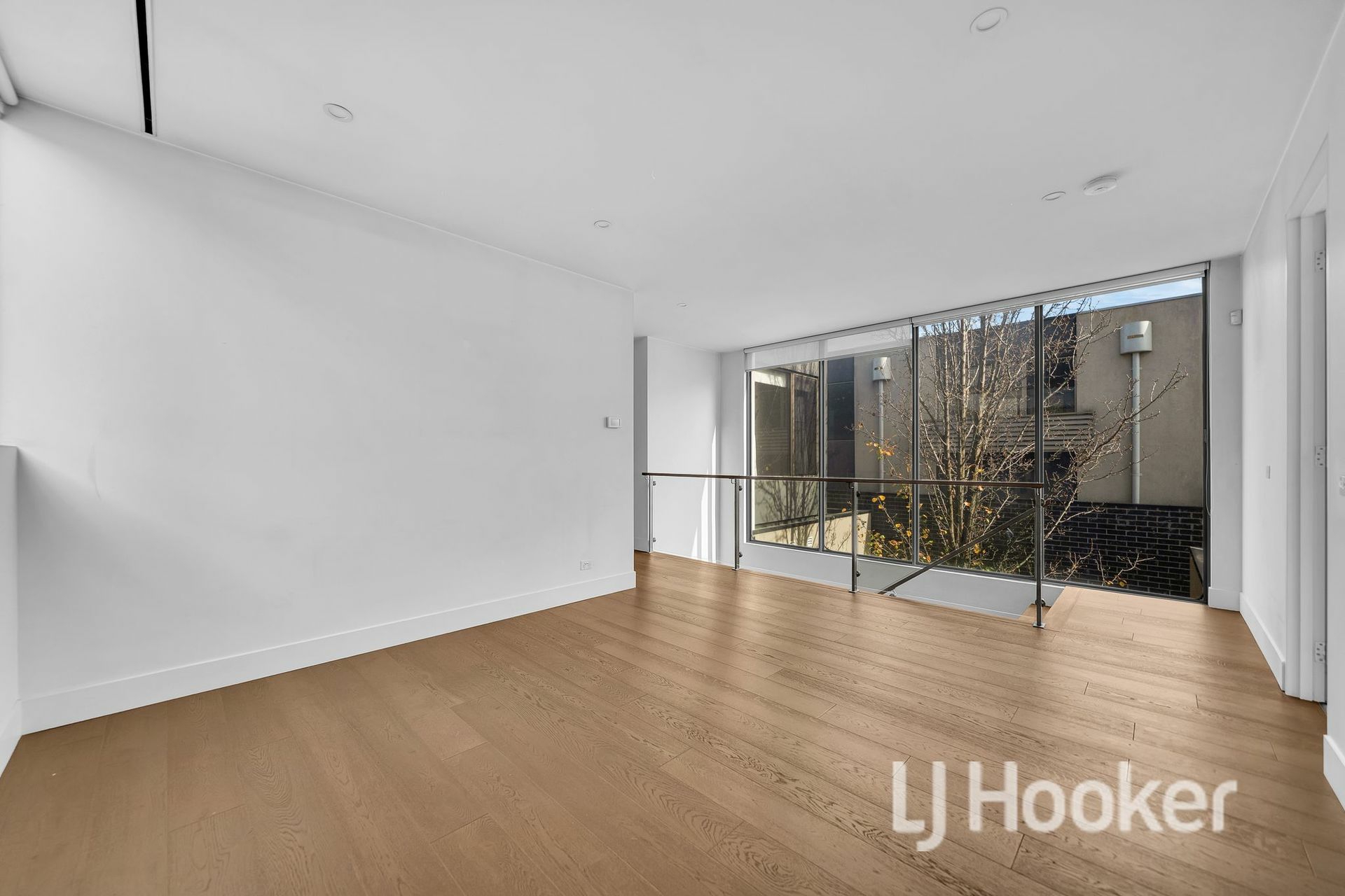 10 Cypress Way — photo 2 of 27