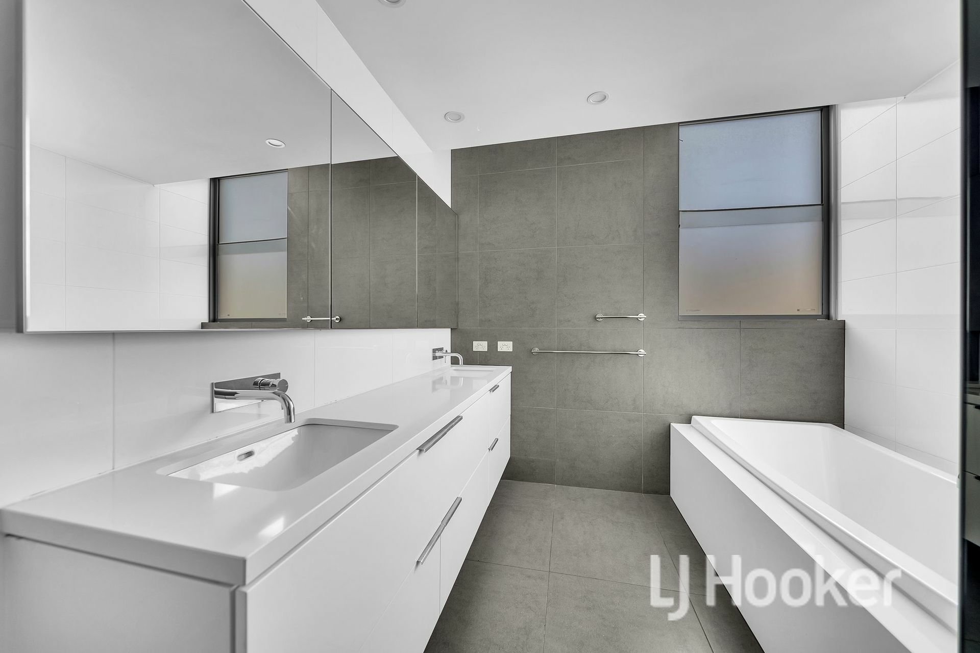 10 Cypress Way — photo 14 of 27