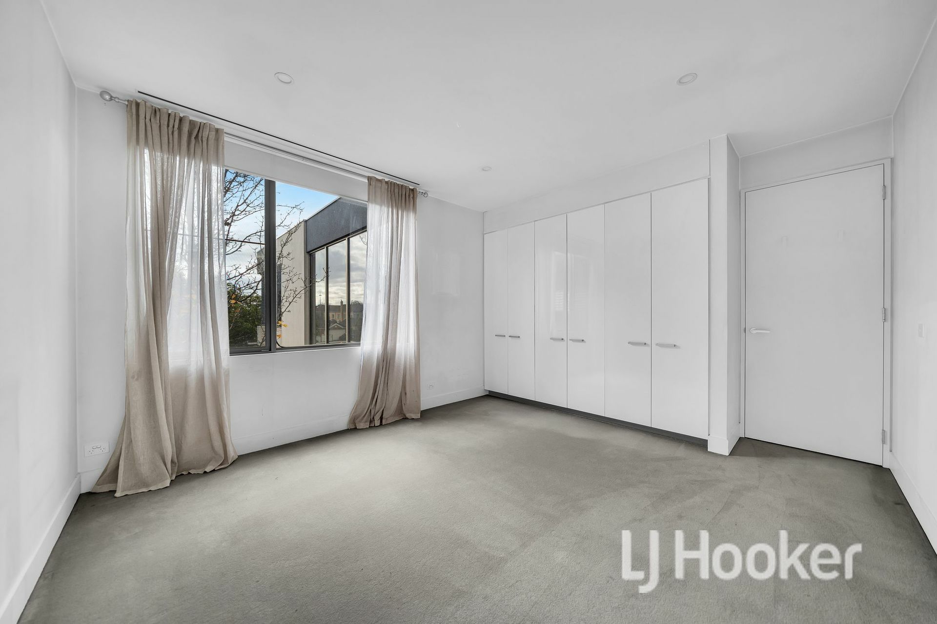 10 Cypress Way — photo 13 of 27