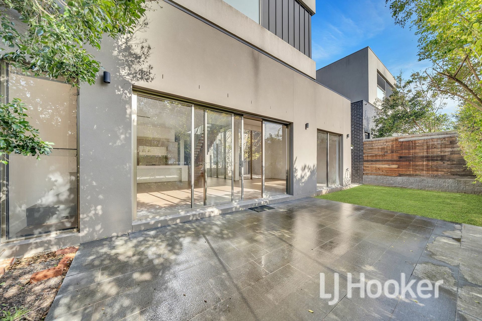 10 Cypress Way — photo 25 of 27