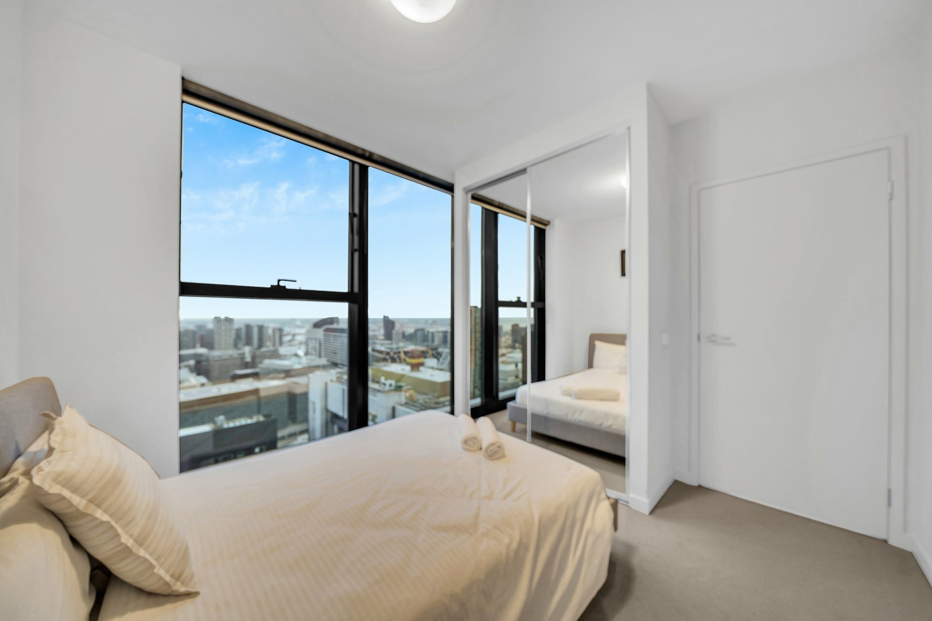 3610/568 Collins Street — photo 7 of 18