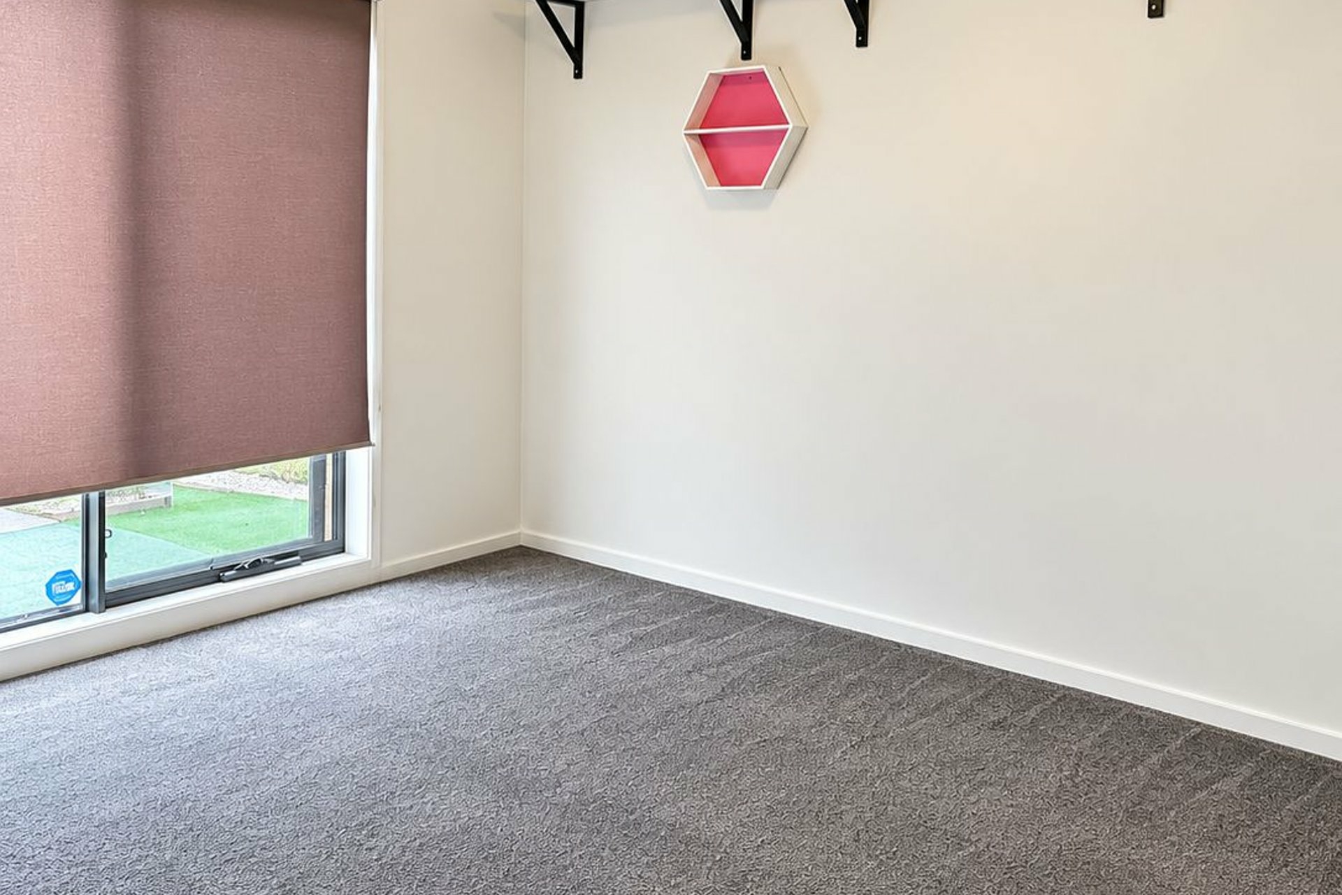 6 Blacksmith Way — photo 12 of 14