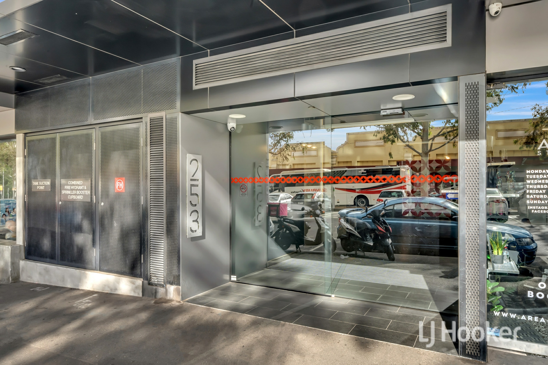 809/253 Franklin Street — photo 14 of 16