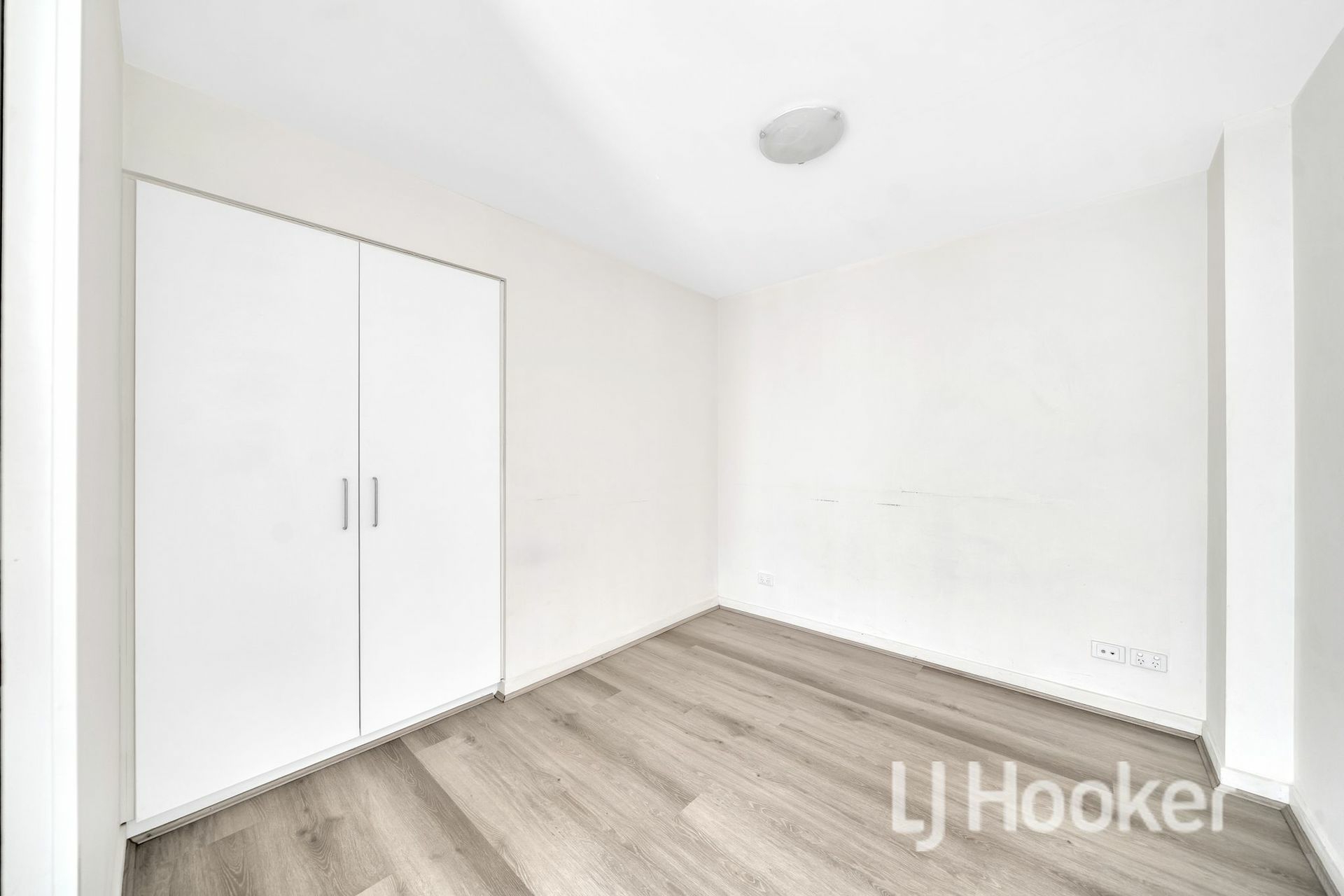 1206/8 Dorcas Street — photo 7 of 15