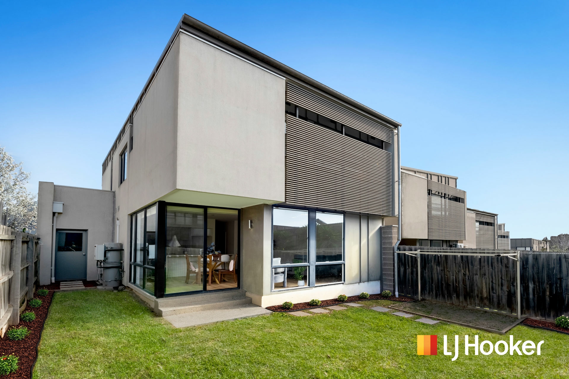 7 Yarra Bing Crescent — photo 10 of 11
