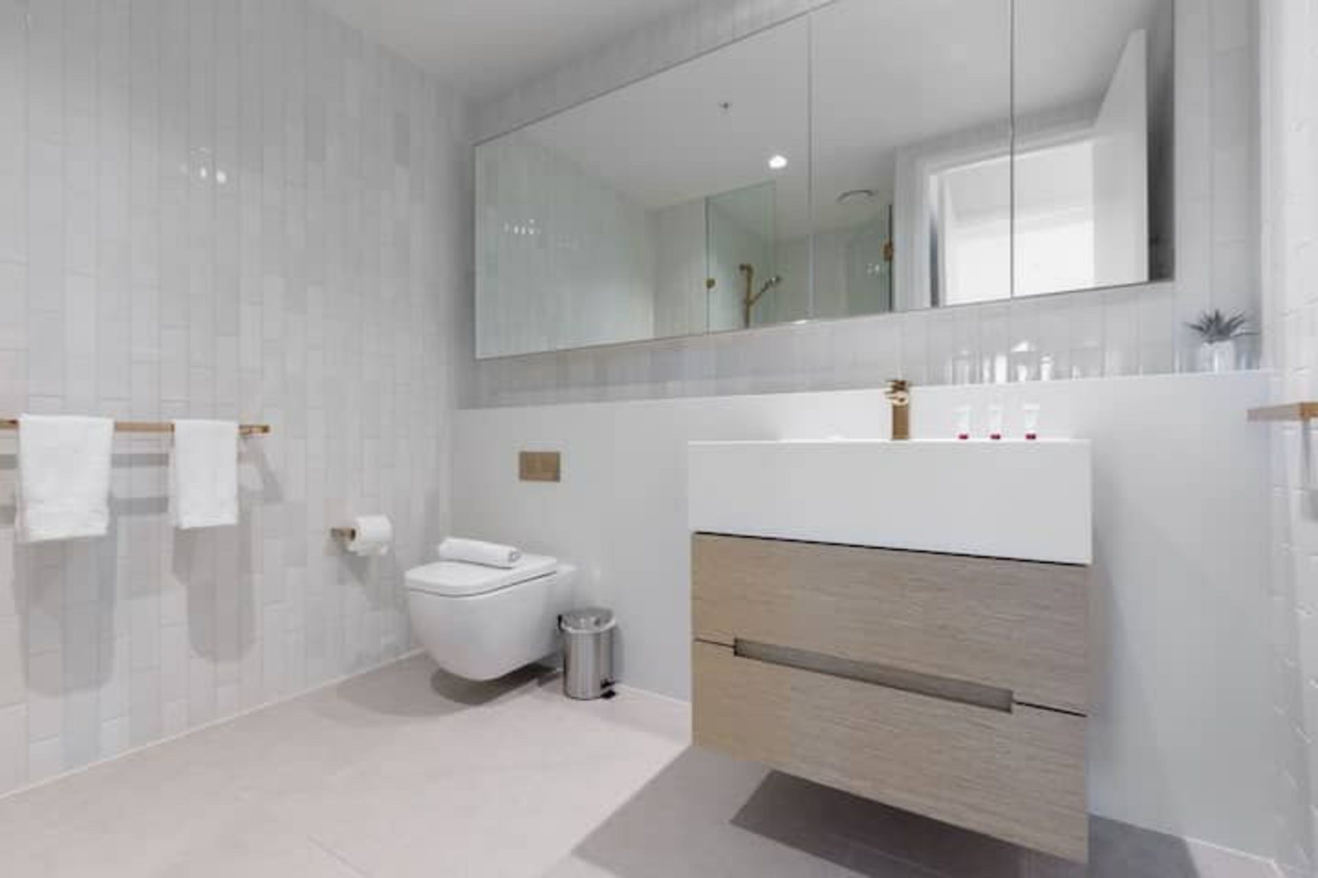 3602/464 Collins Street — photo 10 of 16