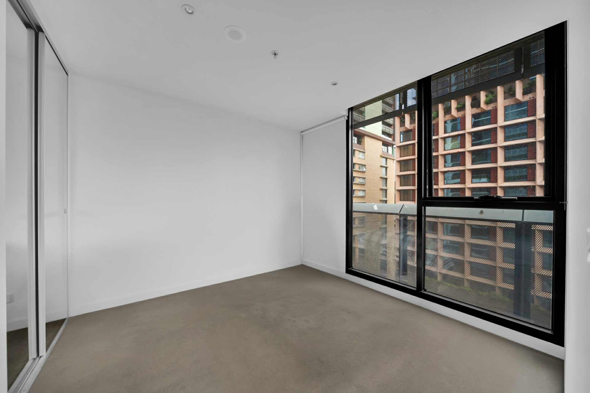 807/20-26 Coromandel Place — photo 4 of 18