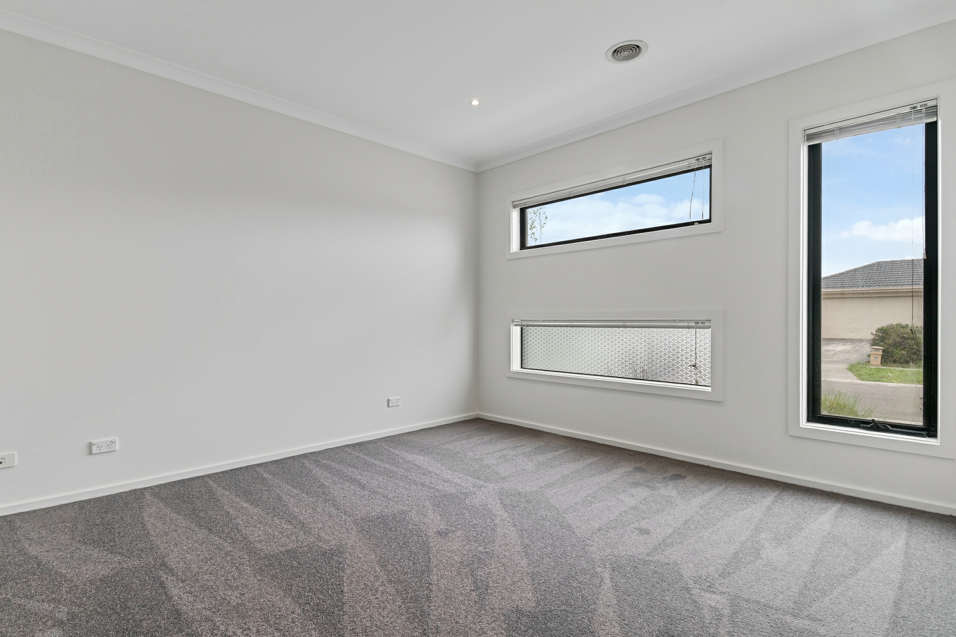 23 Cooinda Way — photo 2 of 9