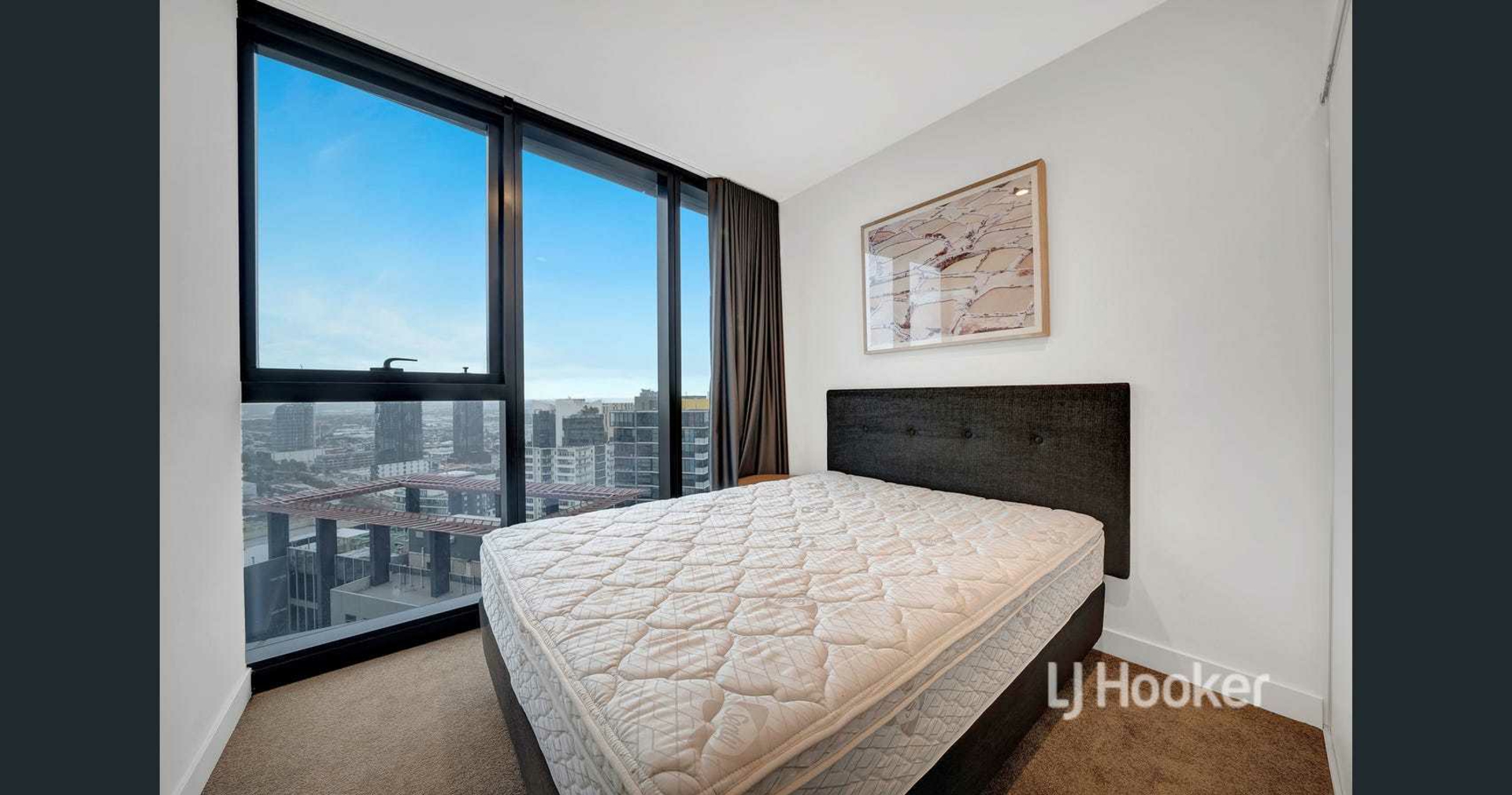 3506/105 Clarendon Street — photo 2 of 7