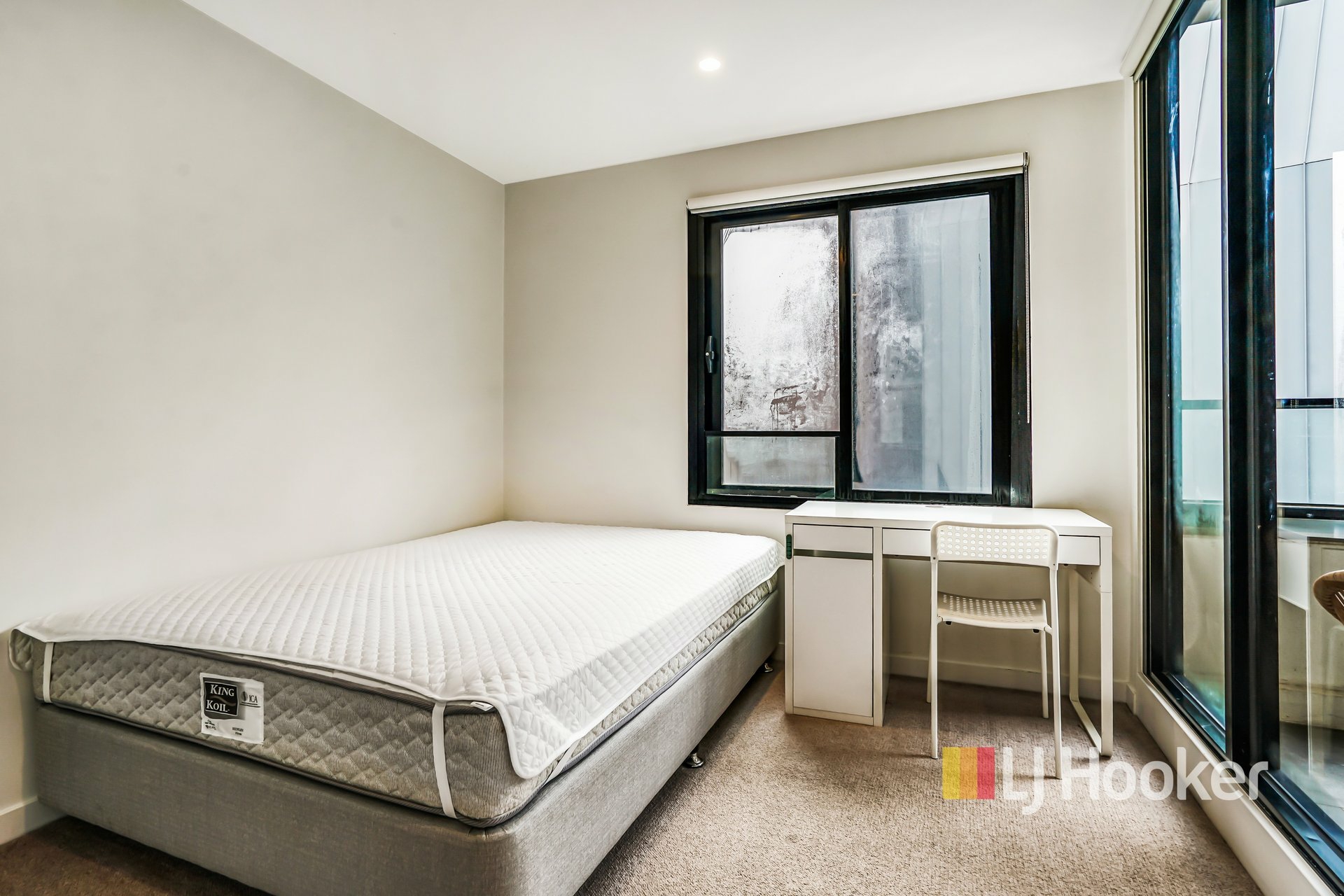 308/380 Queensberry Street — photo 4 of 11